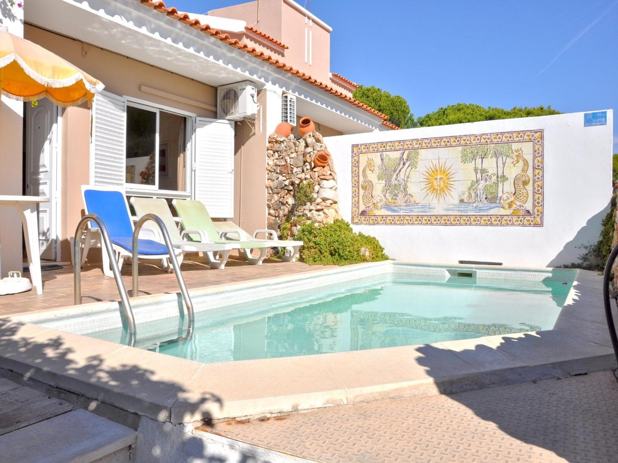 Villa Horacio Is Located Near The Center Of Vilamoura