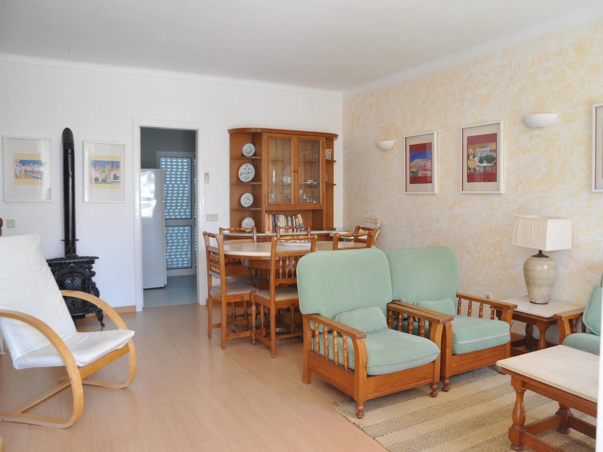 Horacio Is Located Near The Center Of Villa