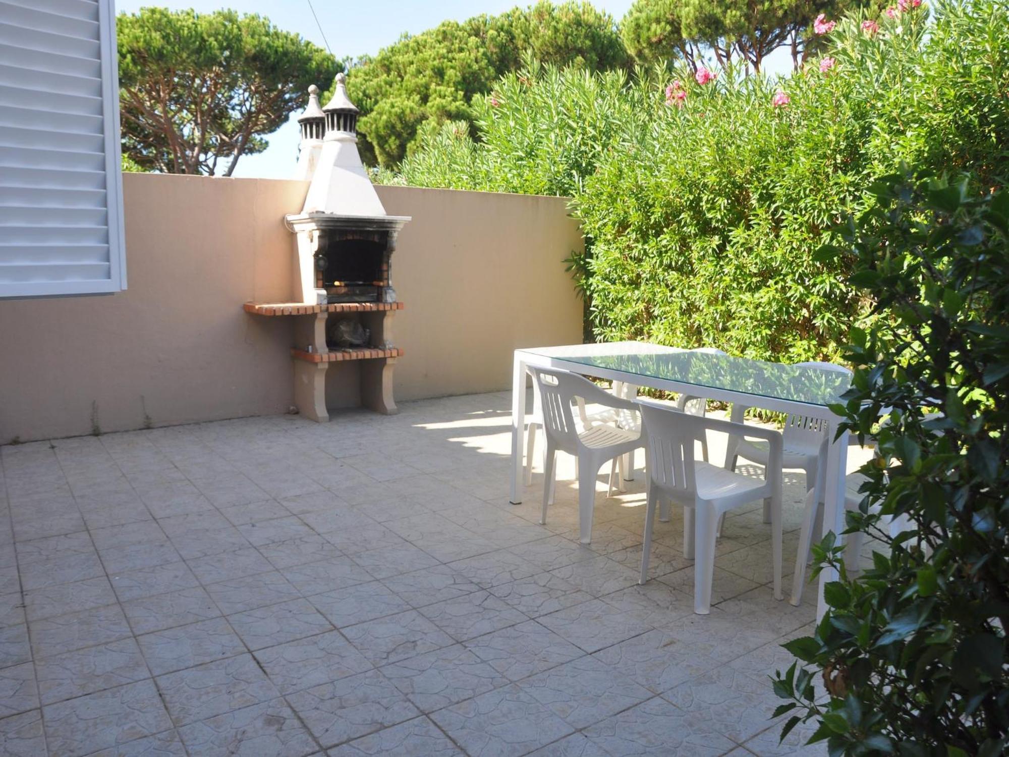 Horacio Is Located Near The Center Of Villa