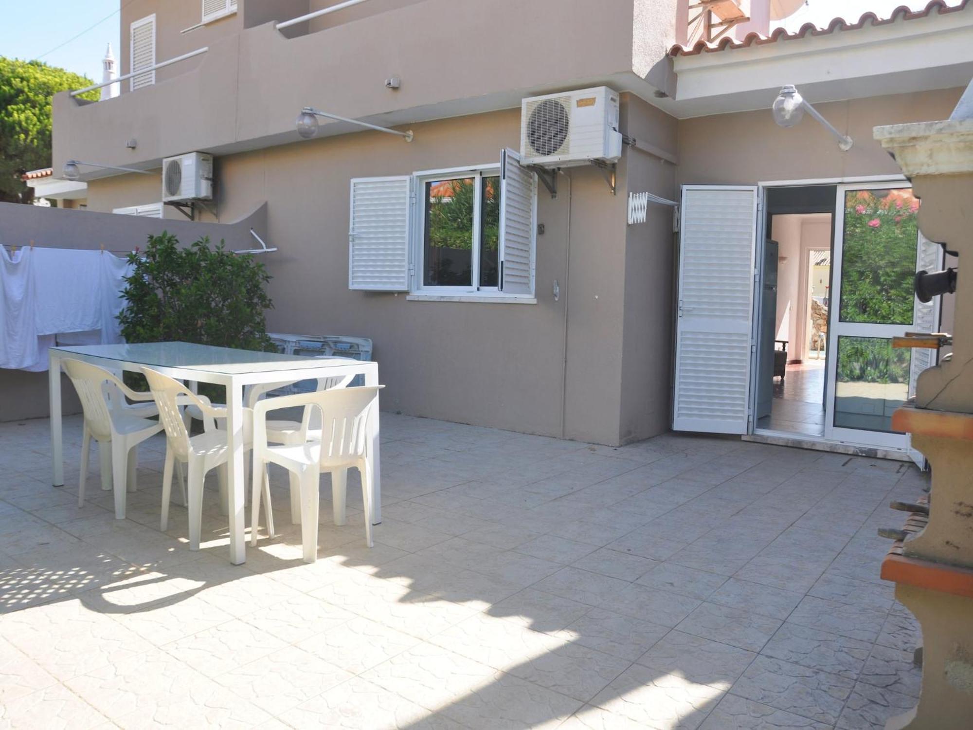 Horacio Is Located Near The Center Of Villa Vilamoura