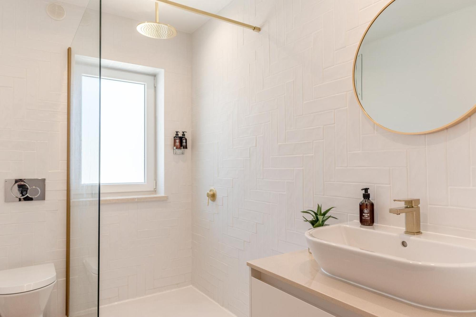 The Salty Pelican Yoga & Surf Retreat Hostel