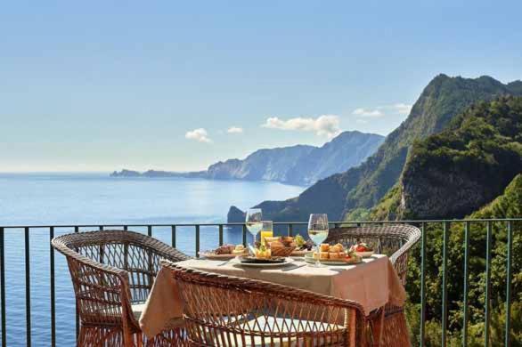 Blue By The Sea House Holiday home Paul do Mar (Madeira)