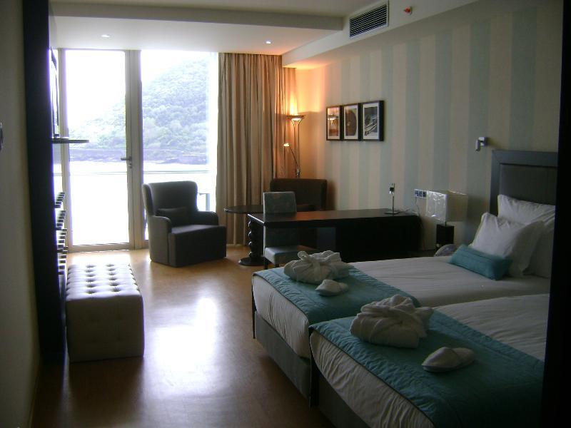 Angra Marina 5* Angra do Heroismo