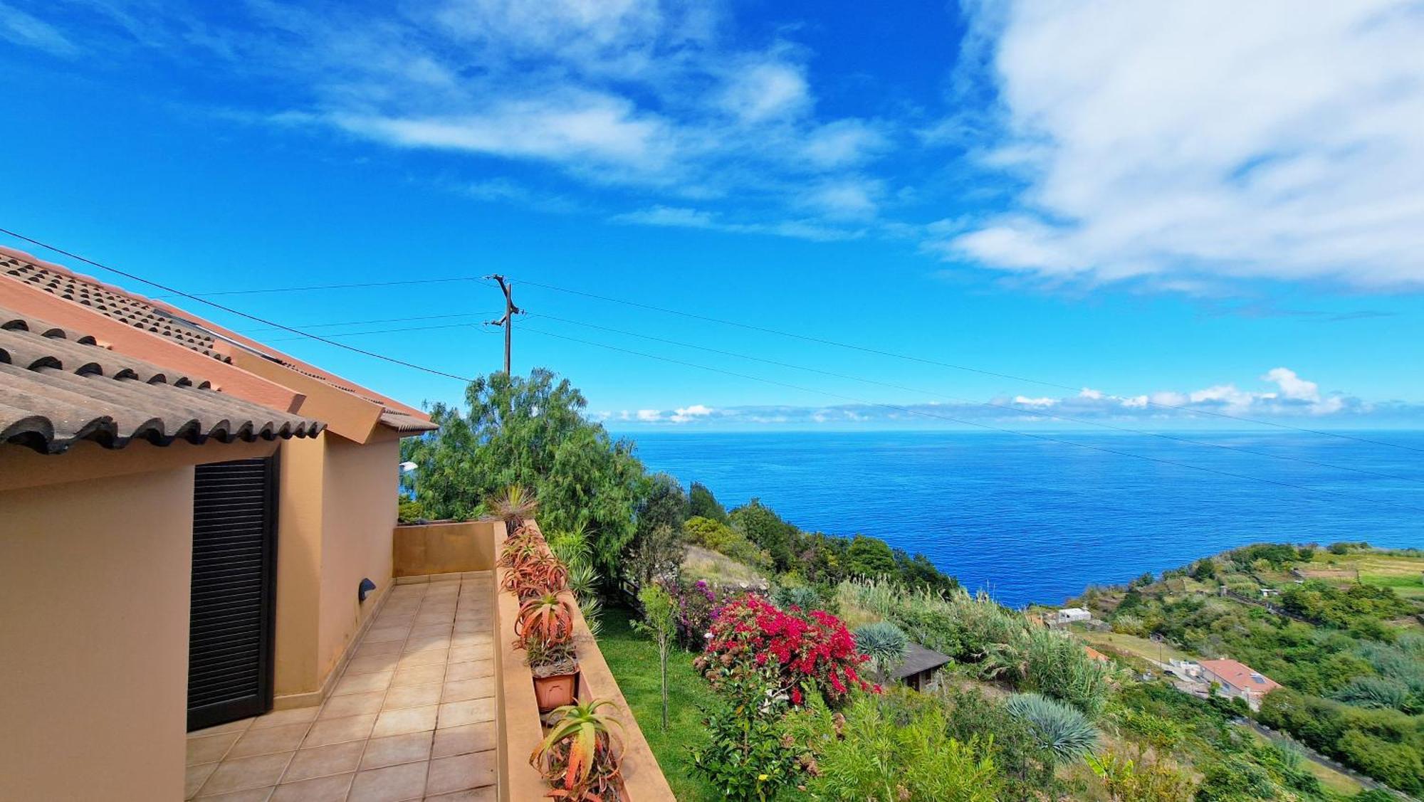 Garden Of Eden By Lovelystay Holiday home *