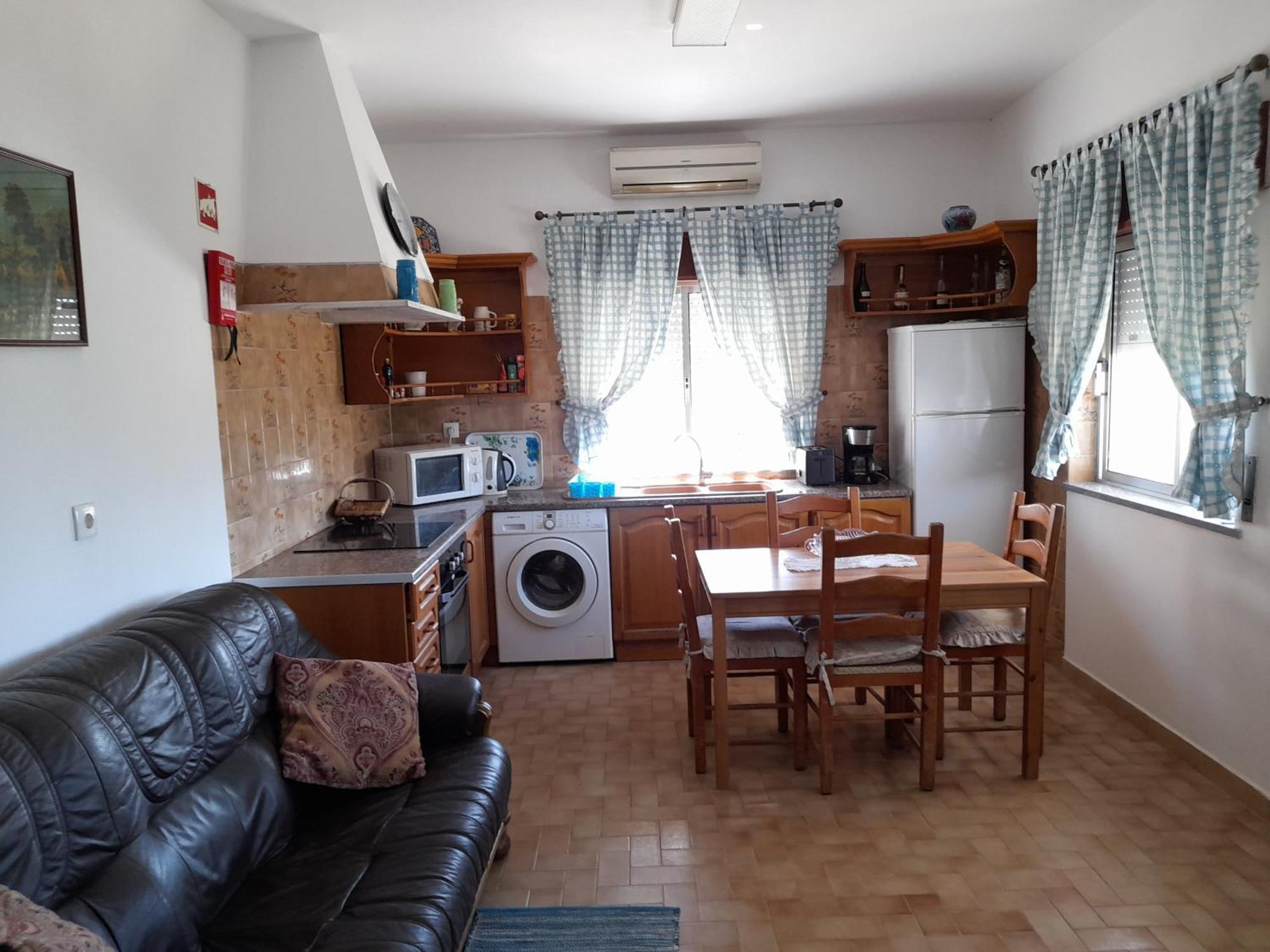Belamandil Garden ,family Holidays Holiday home