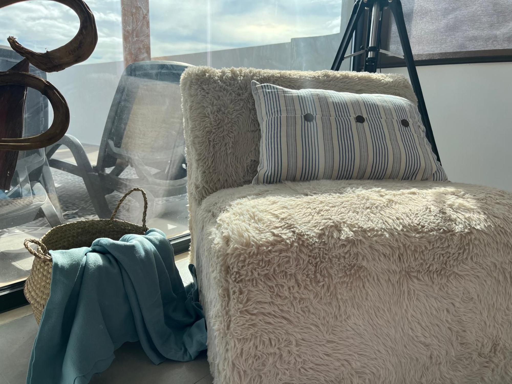 Ocean View By Charmes Penthouse Apartment *