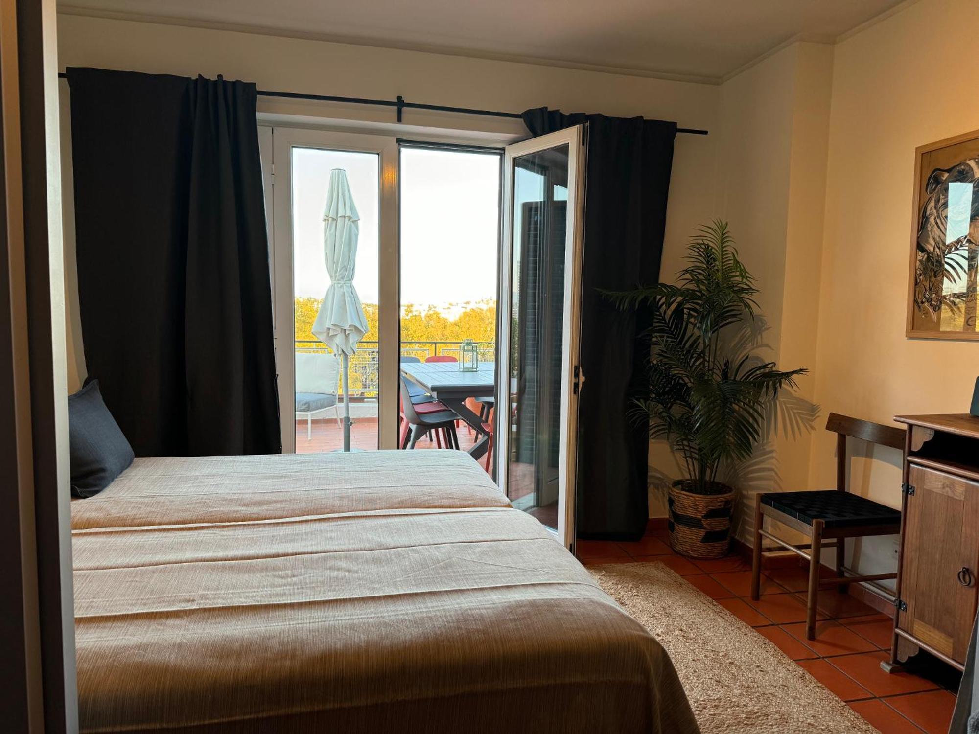 Casa Da Rocha-praia Da Rocha & *
