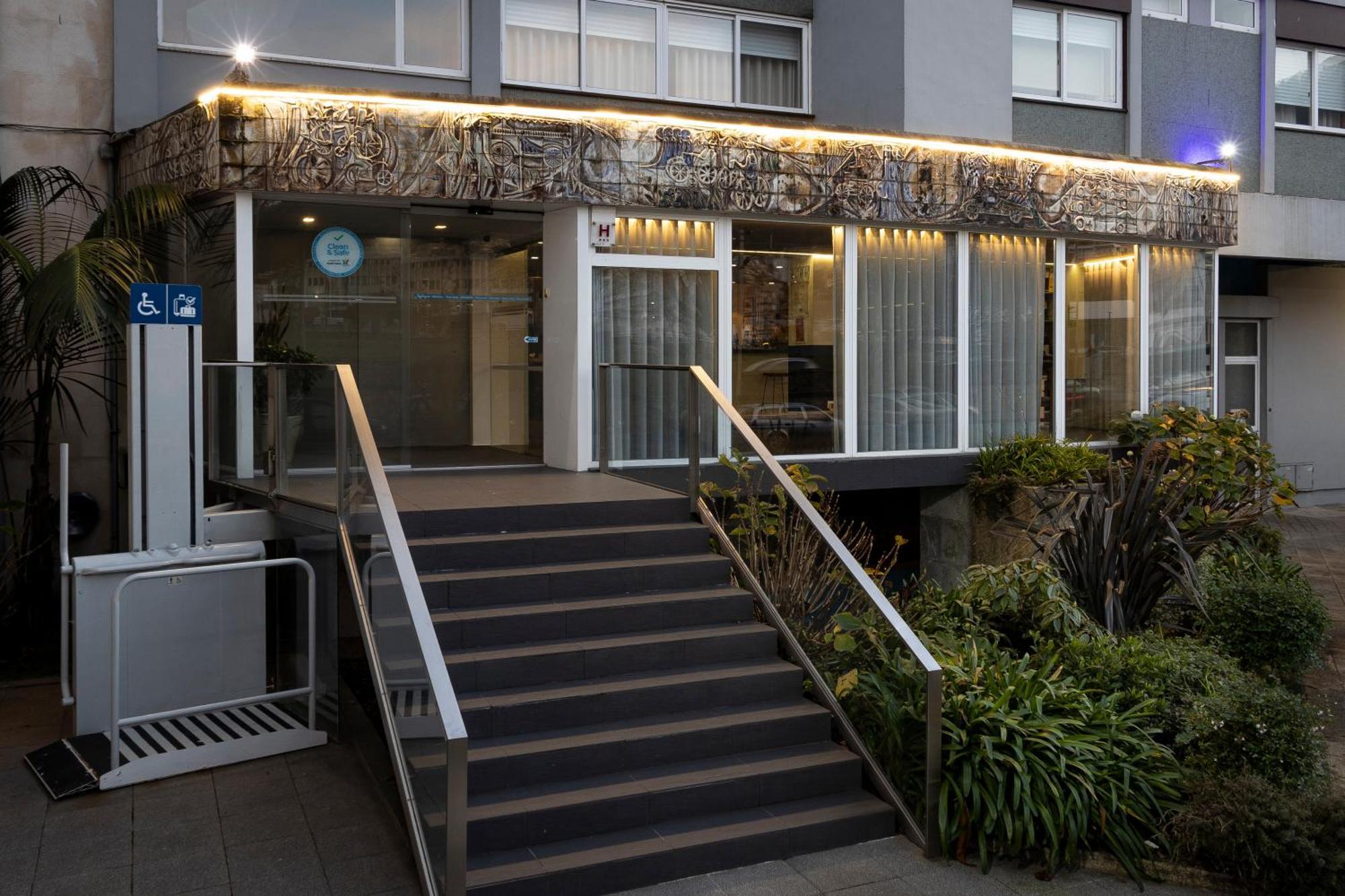 Rali Viana Hotel 3*