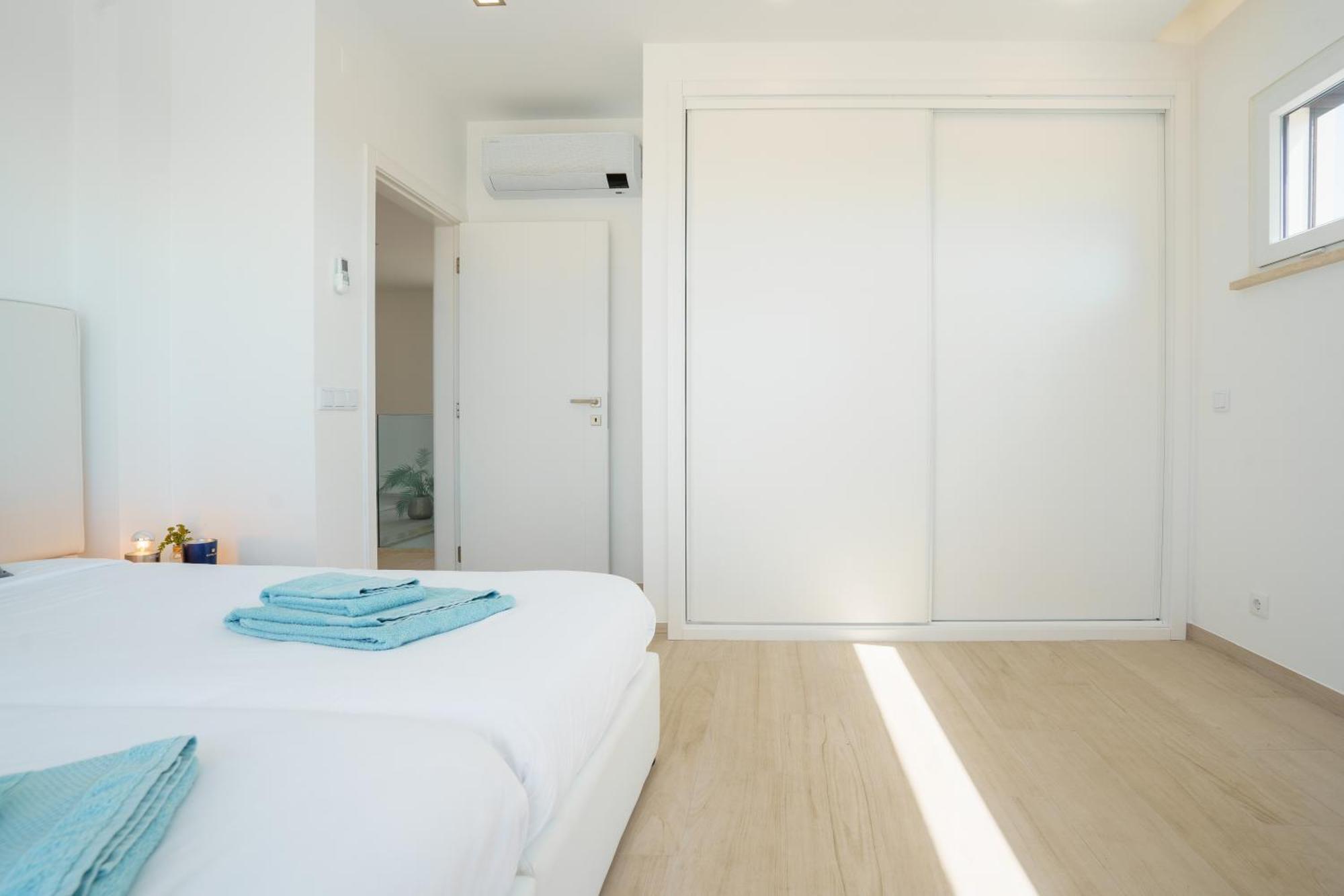 Atlantica One Luxury And Unique With Ocean View Villa *