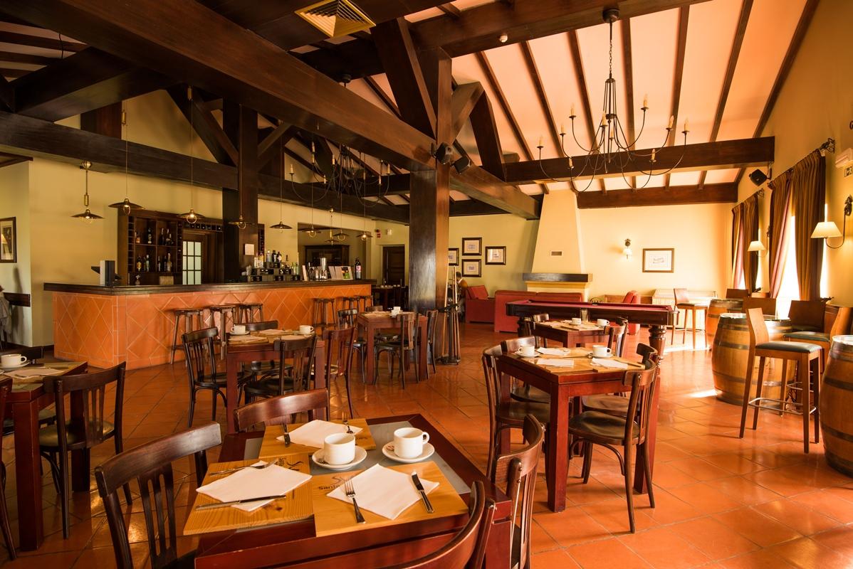 Hotel Gale Alentejo Vineyard - Clube De Campo Albernoa