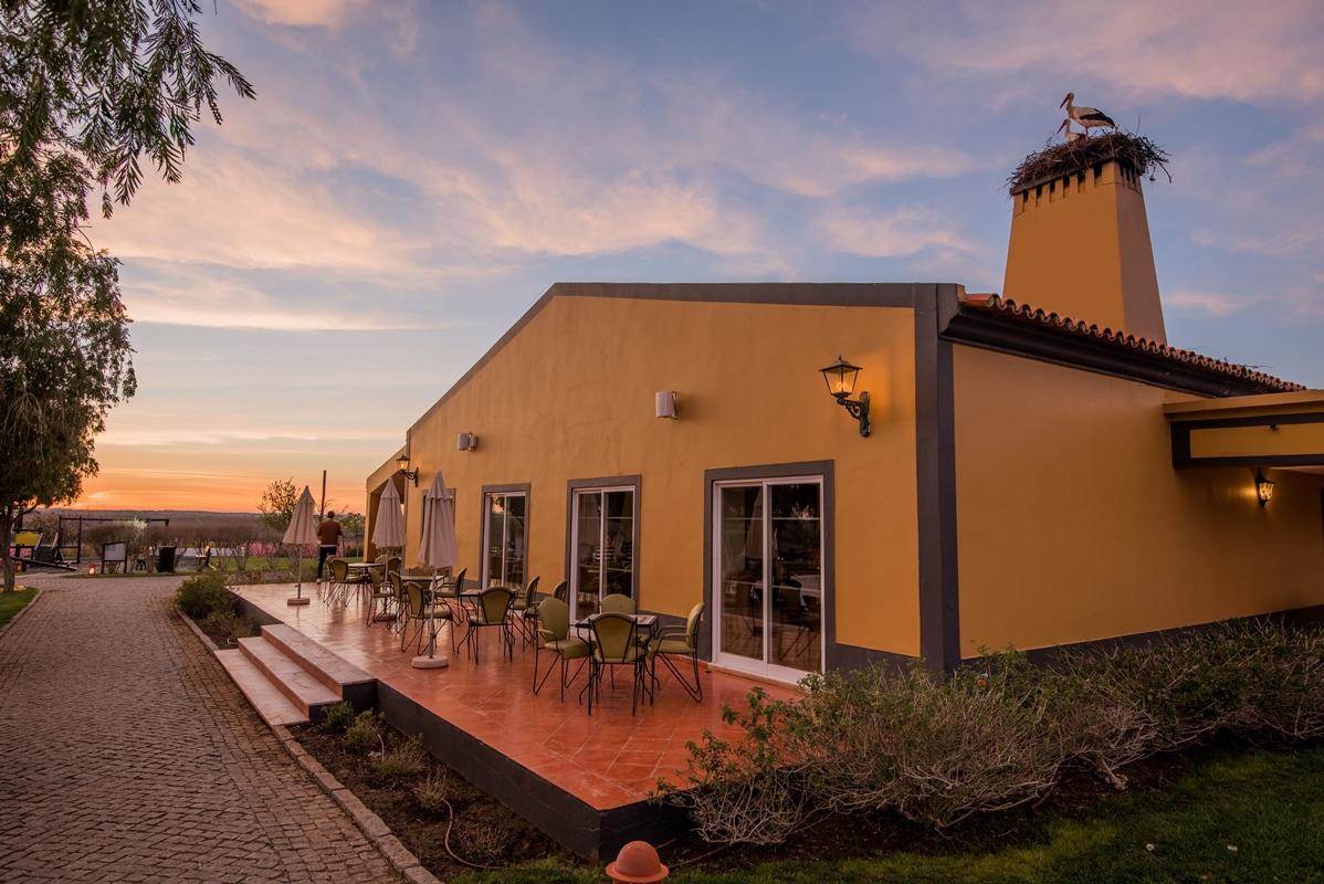 Hotel Gale Alentejo Vineyard - Clube De Campo Albernoa
