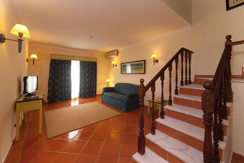 Gale Alentejo Vineyard - Clube De Campo Hotel 4*