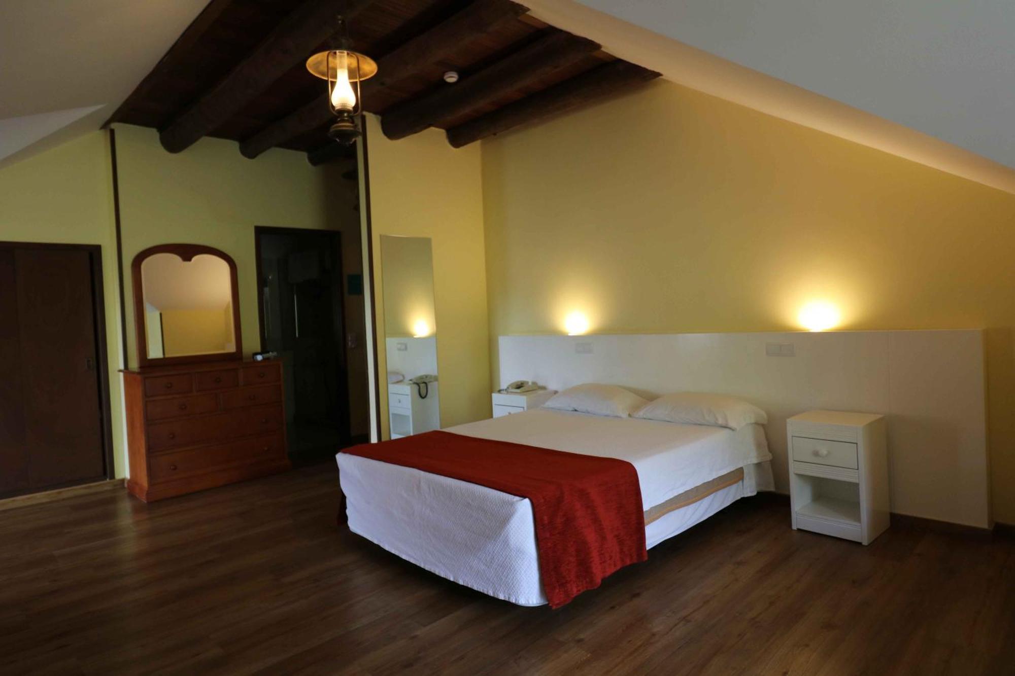 Valley View Encumeada Hotel 3*