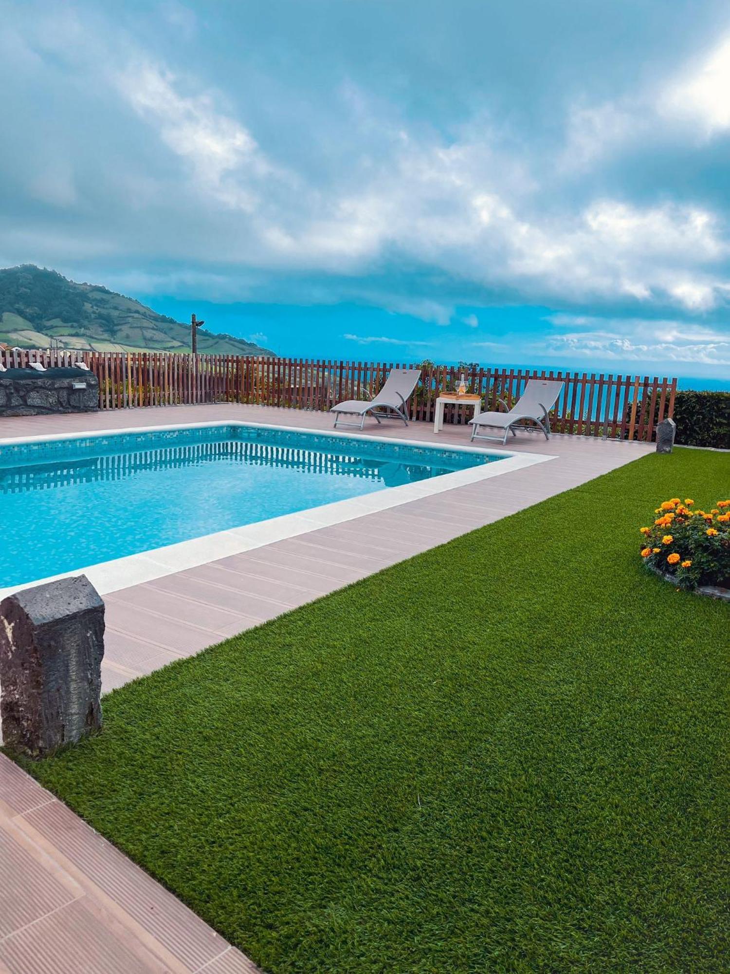 Sea House *