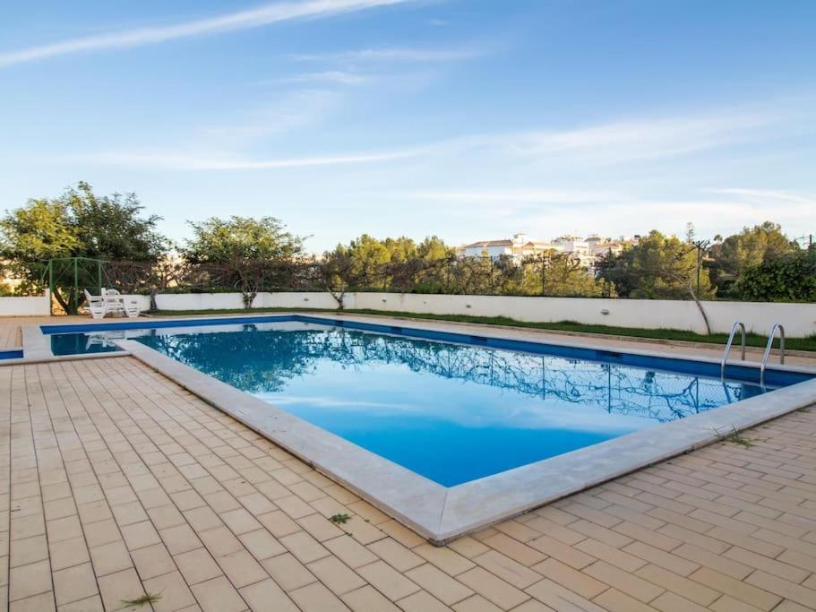 - Pool And Sea View & Center Apartment *