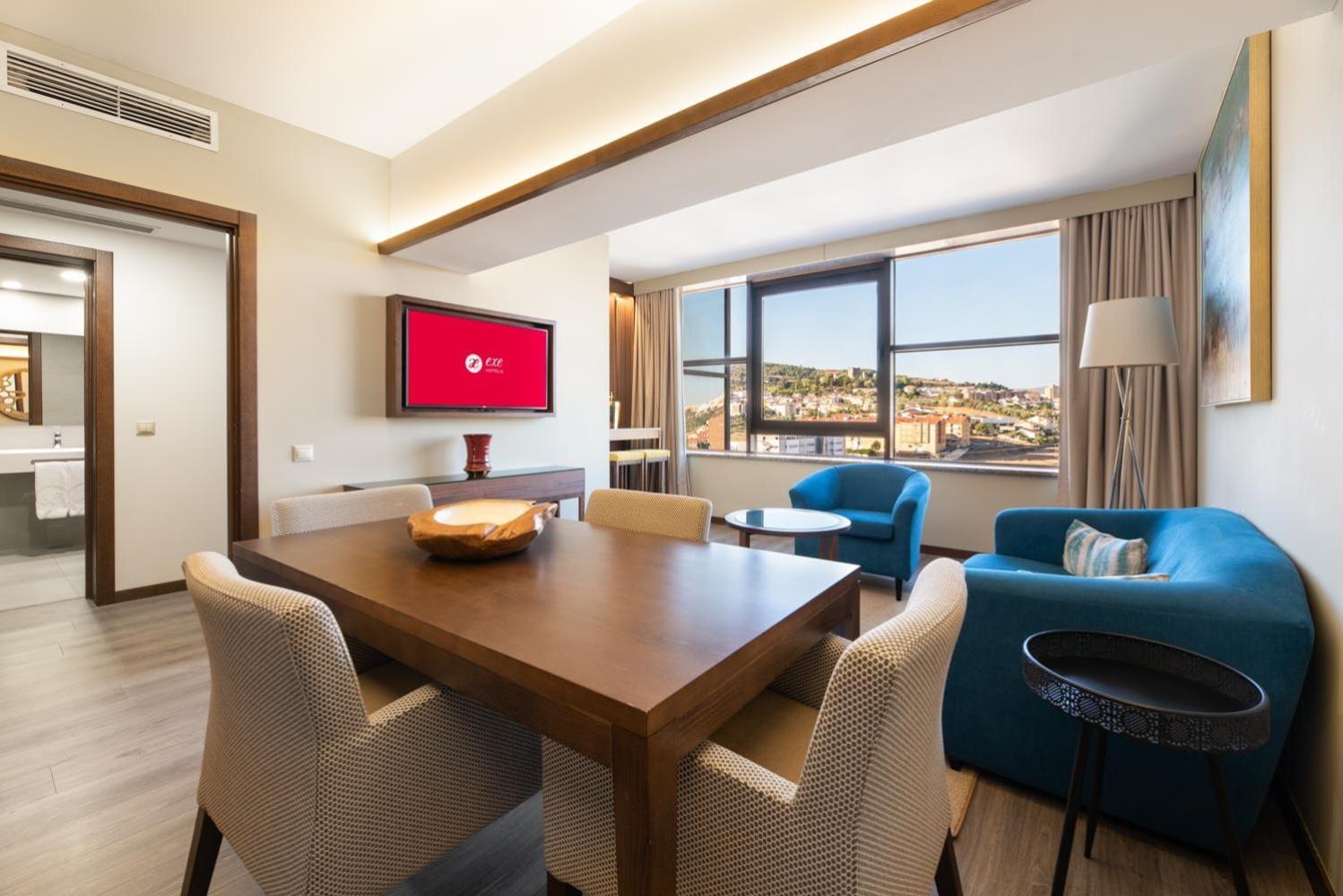 Hotel Exe Sao Lazaro 4*