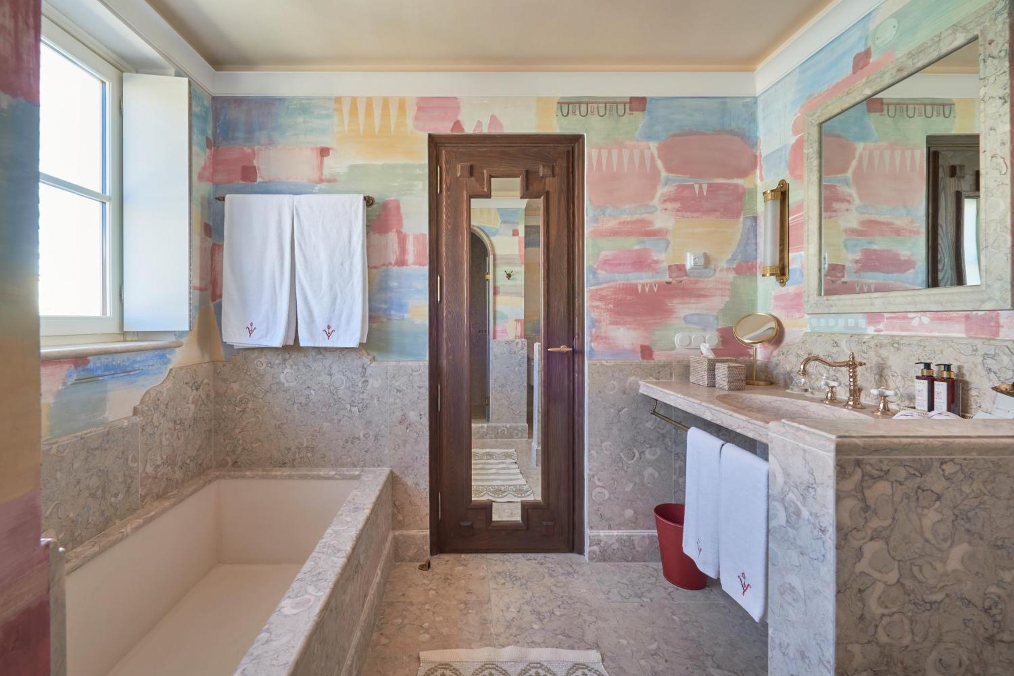 Vermelho - Relais & Chateaux Hotel 5*
