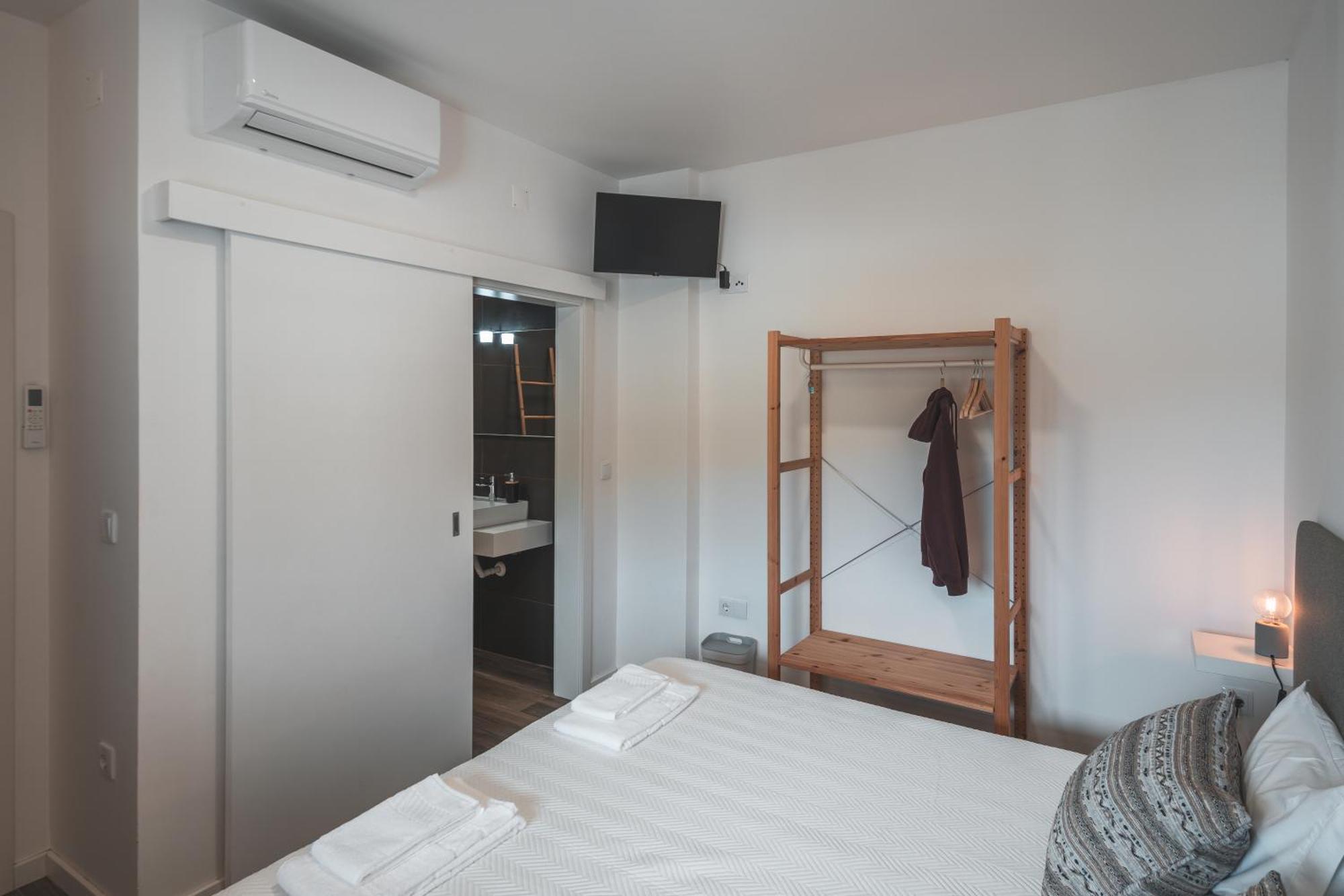 Paredes Surf House Hostel Pataias