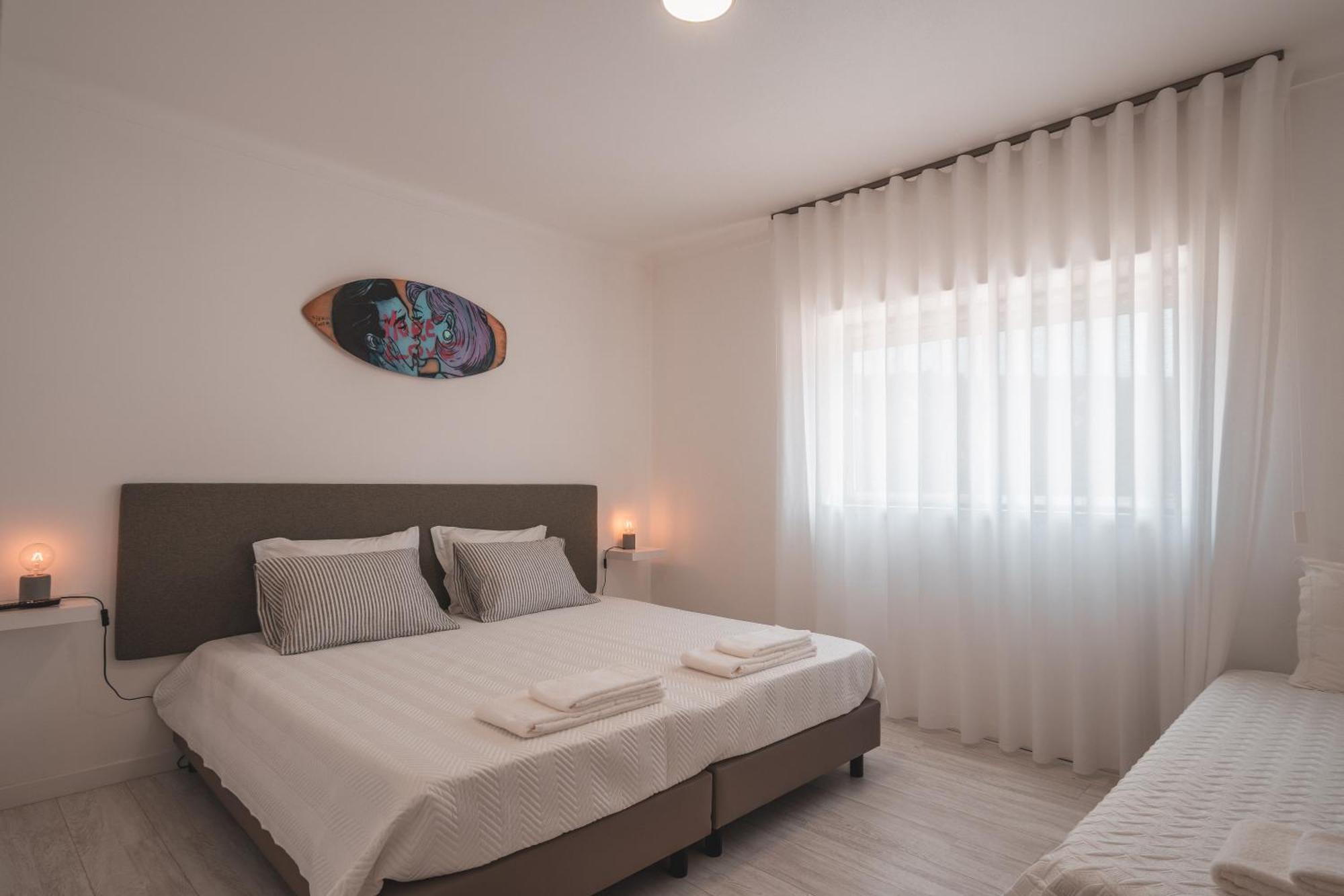 Hostel Paredes Surf House Pataias