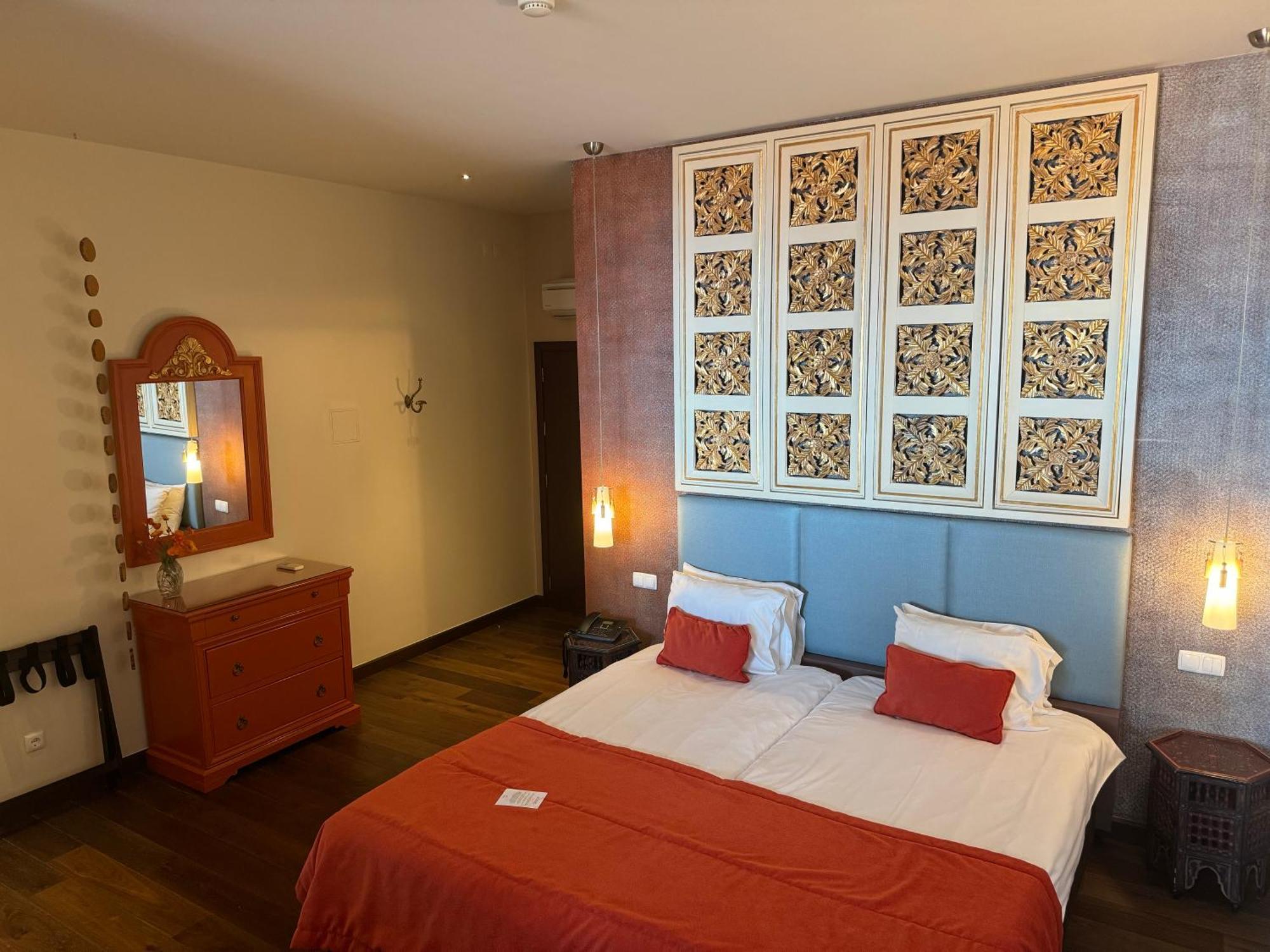 Hotel Boutique Vivenda Miranda 4*