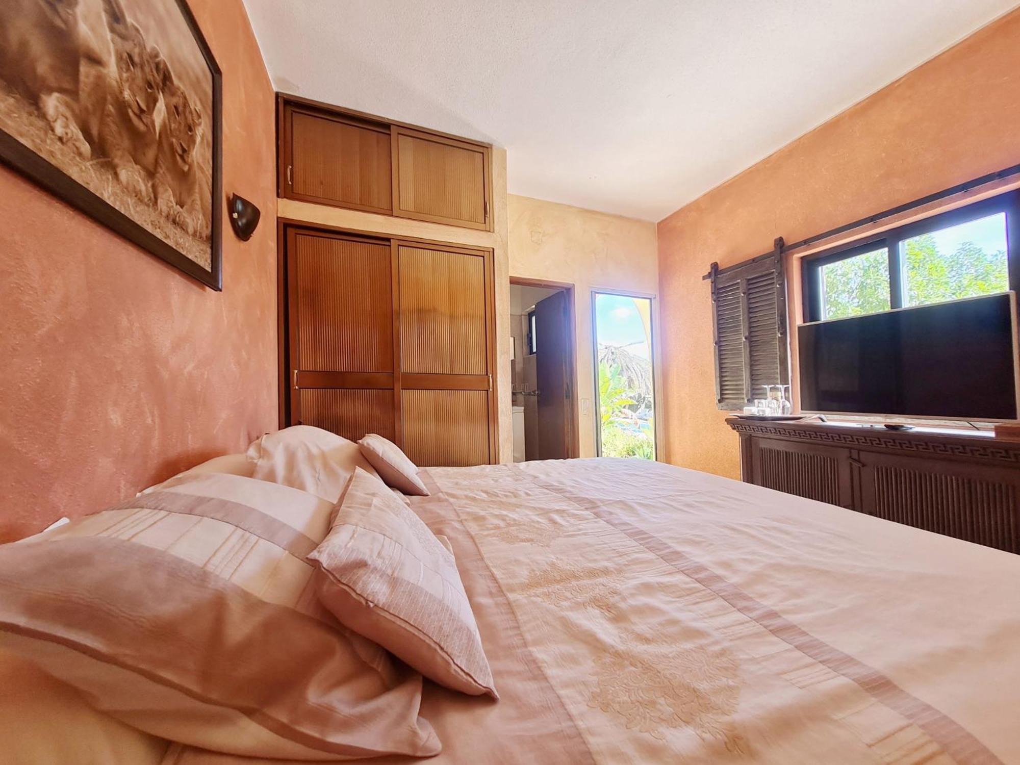 Villa Paraiso - Naturism Optional Adults Only 4* Porches (Algarve)