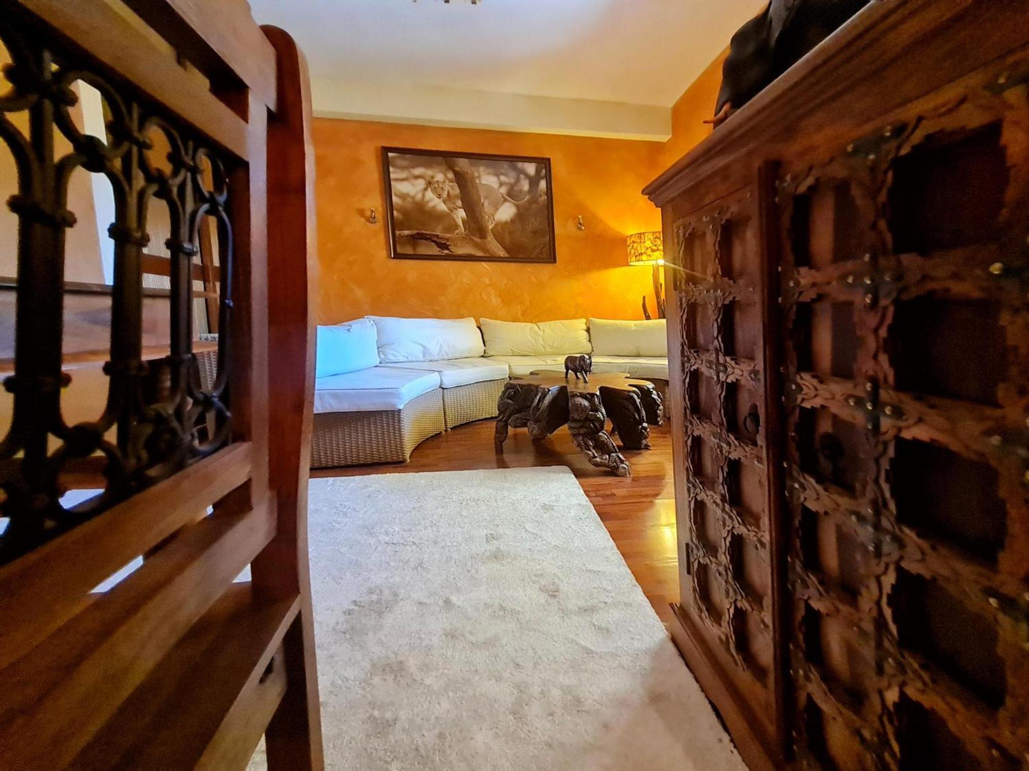 Villa Paraiso - Naturism Optional Adults Only 4* Porches (Algarve)