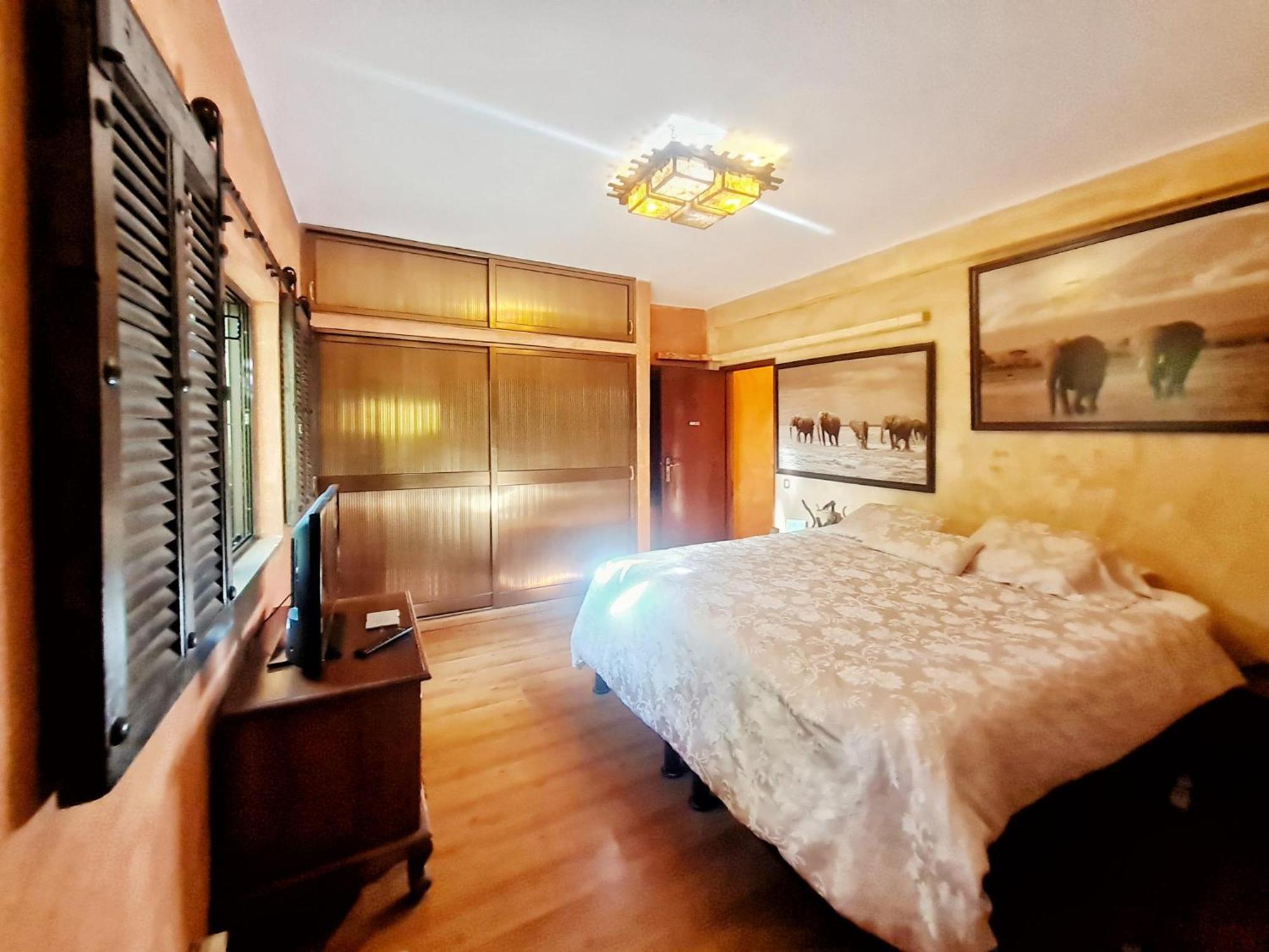 Villa Paraiso - Naturism Optional Adults Only Bed & Breakfast