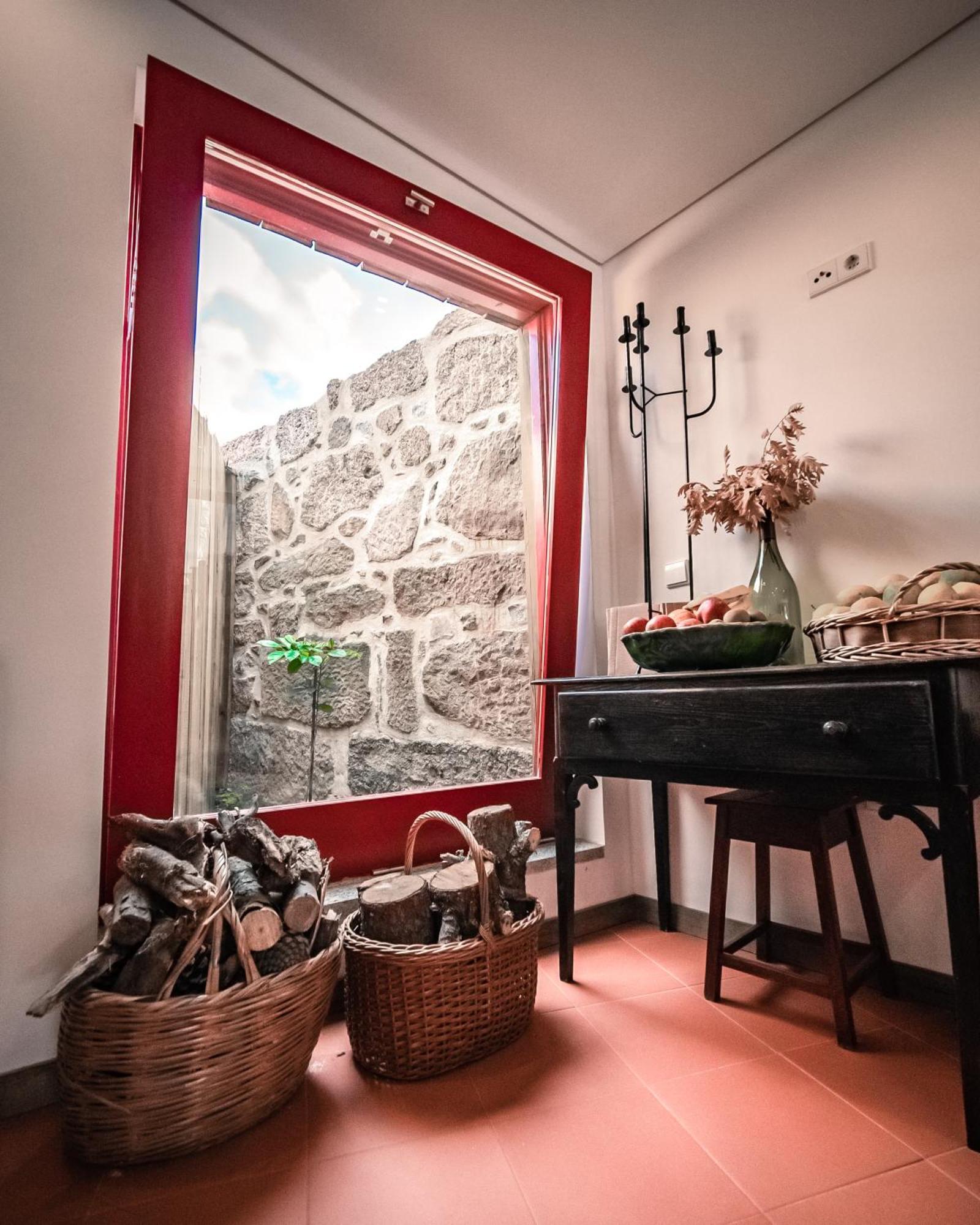 Casa Do Marujo E Casa Do Mirone Holiday home Fornos de Algodres