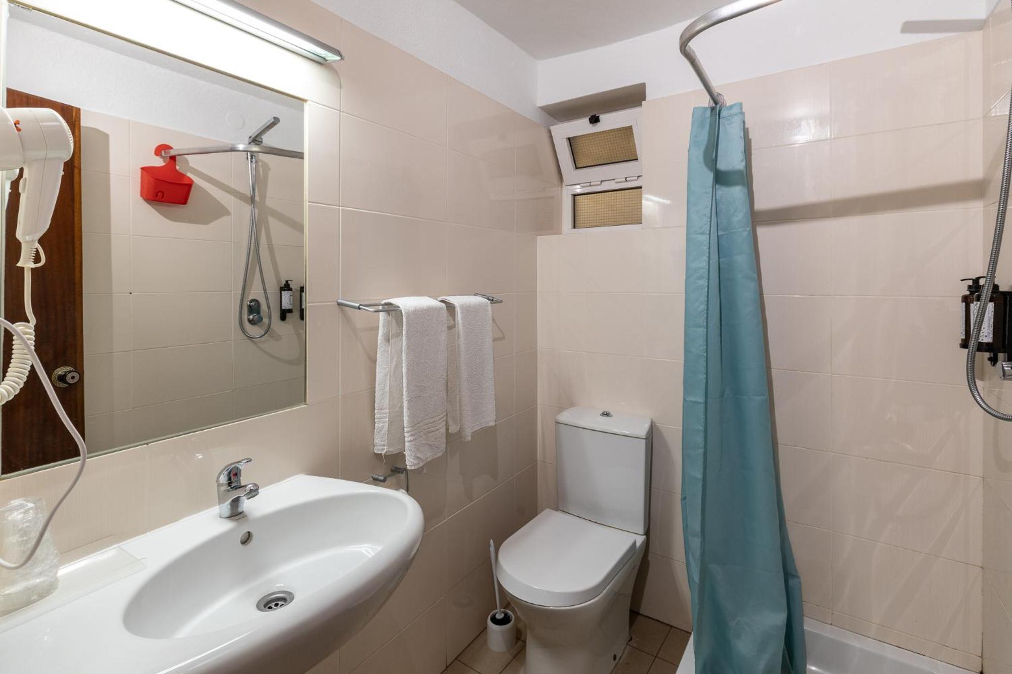 Guest house Oliveira 3*