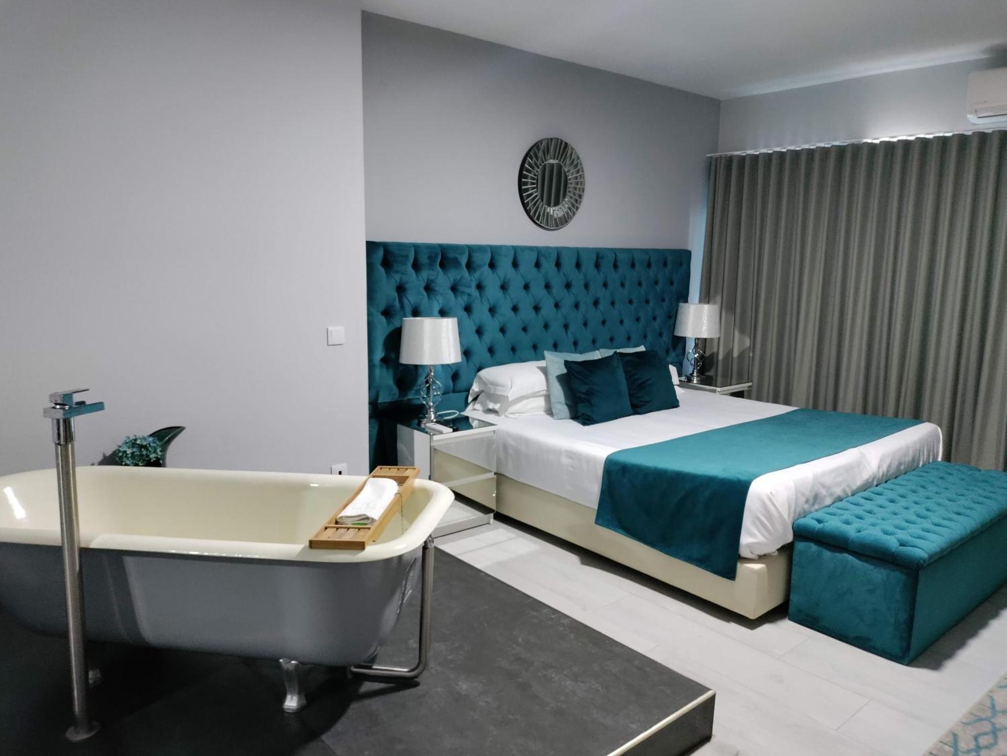 Hotel Boutique By O Cobra Vila de Rei