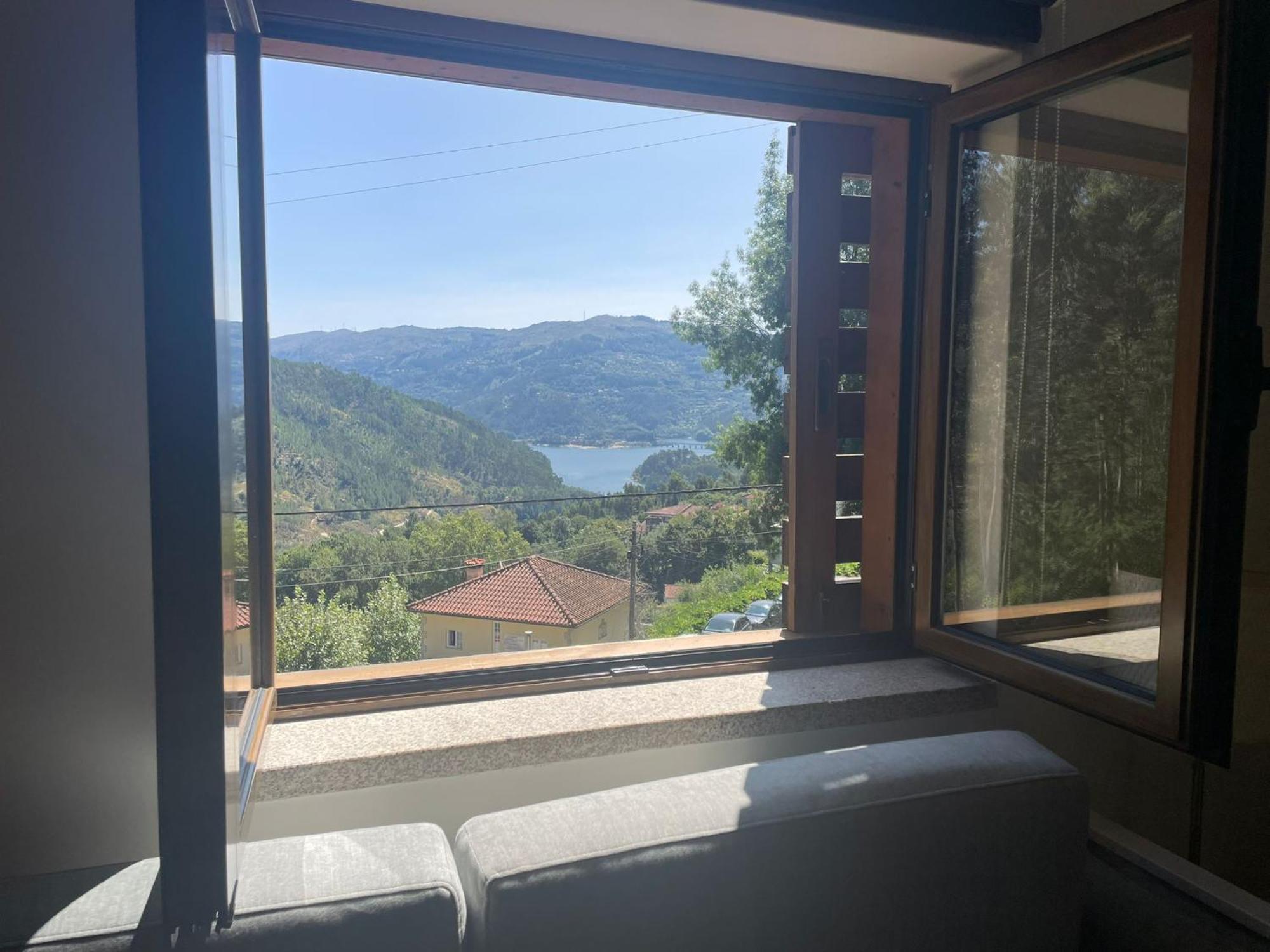 Brown House Chalet Geres