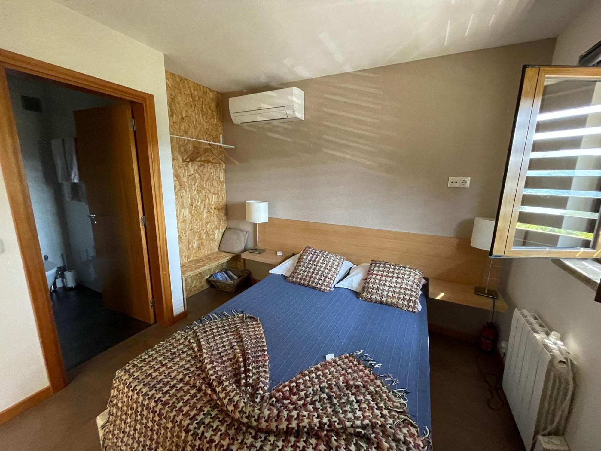 Brown House Gerês