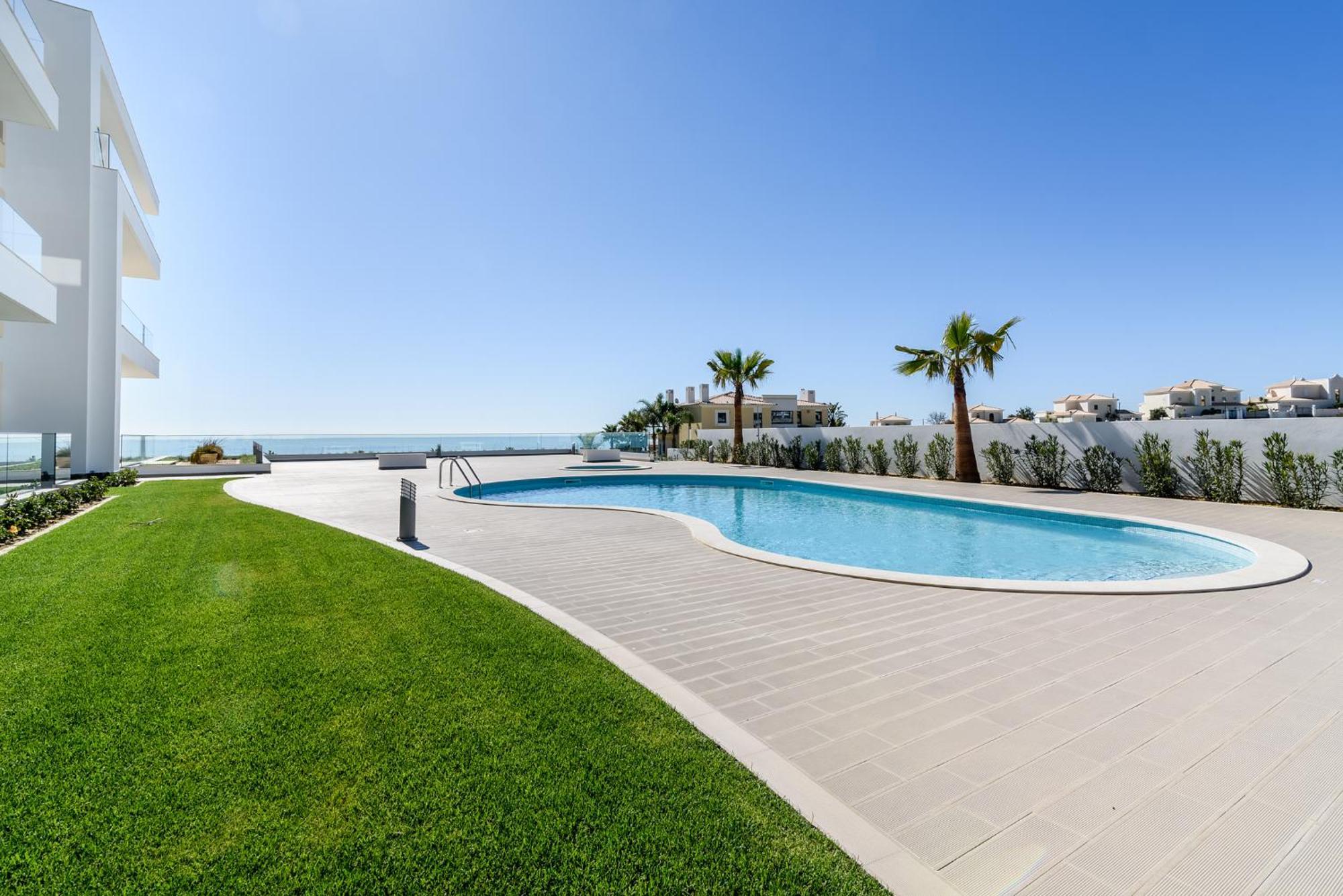 Porto De Mos Golf & Al-40312 Bed & Breakfast