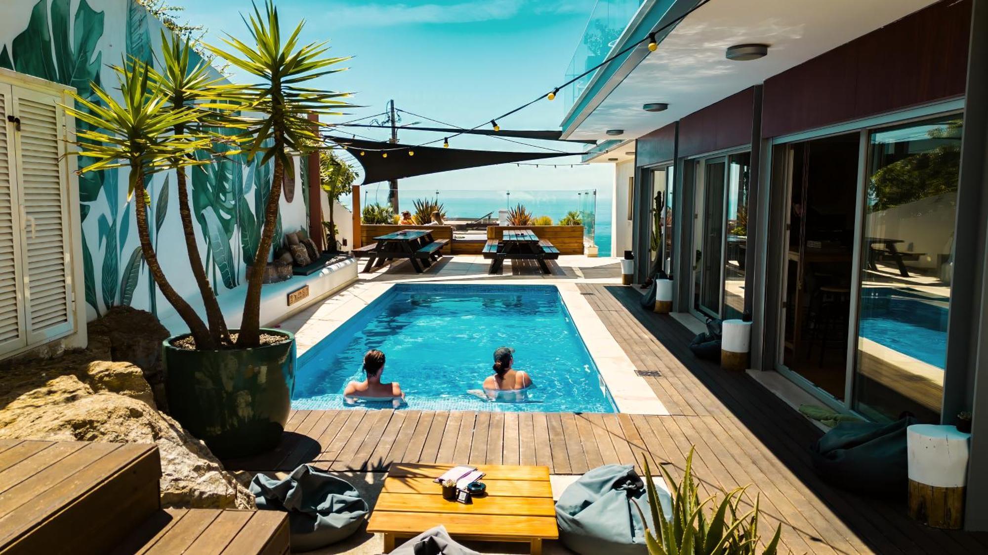 Hostel The Salty Pelican Yoga & Surf Retreat Ericeira