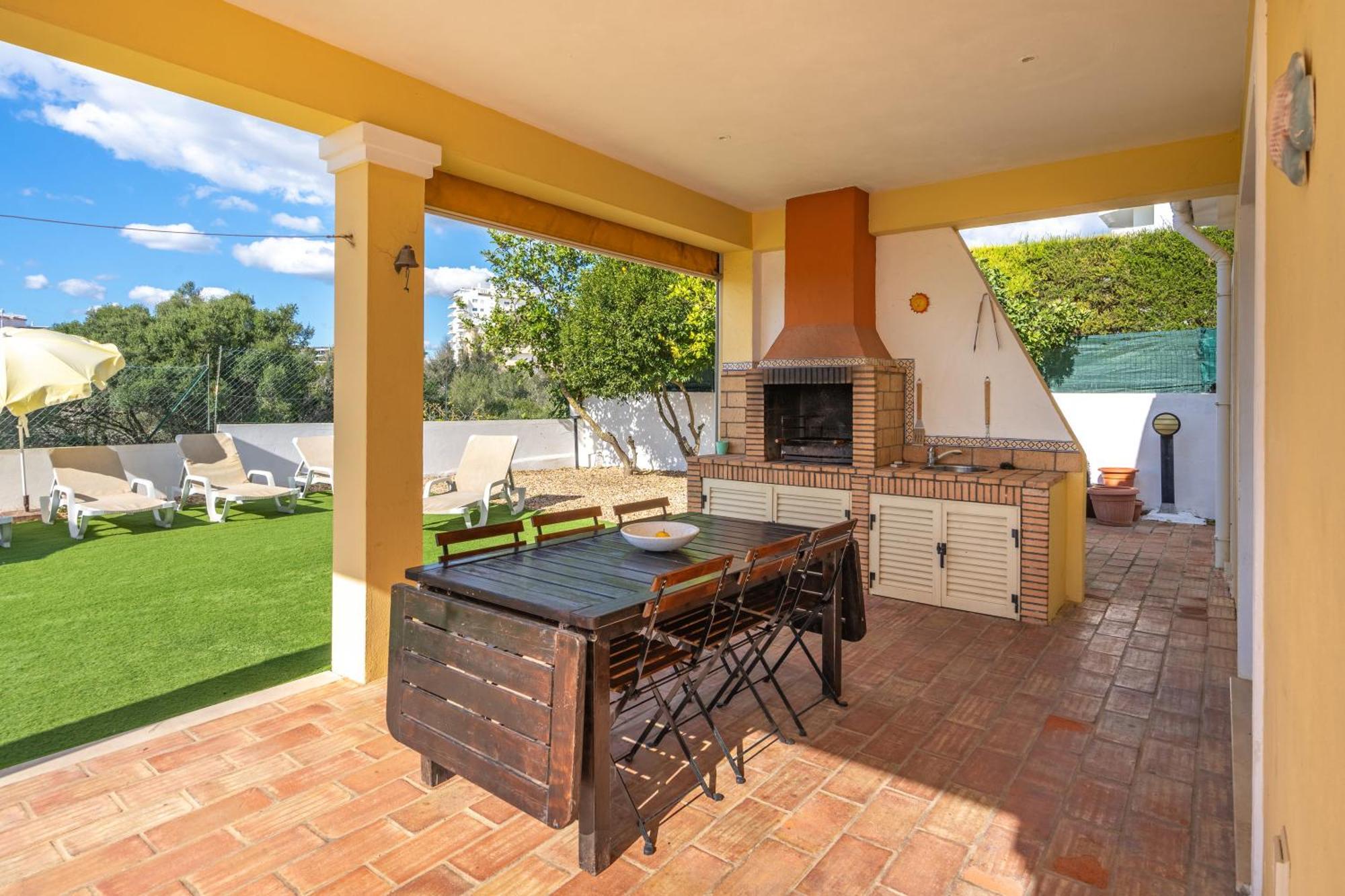 Villa Alvor *