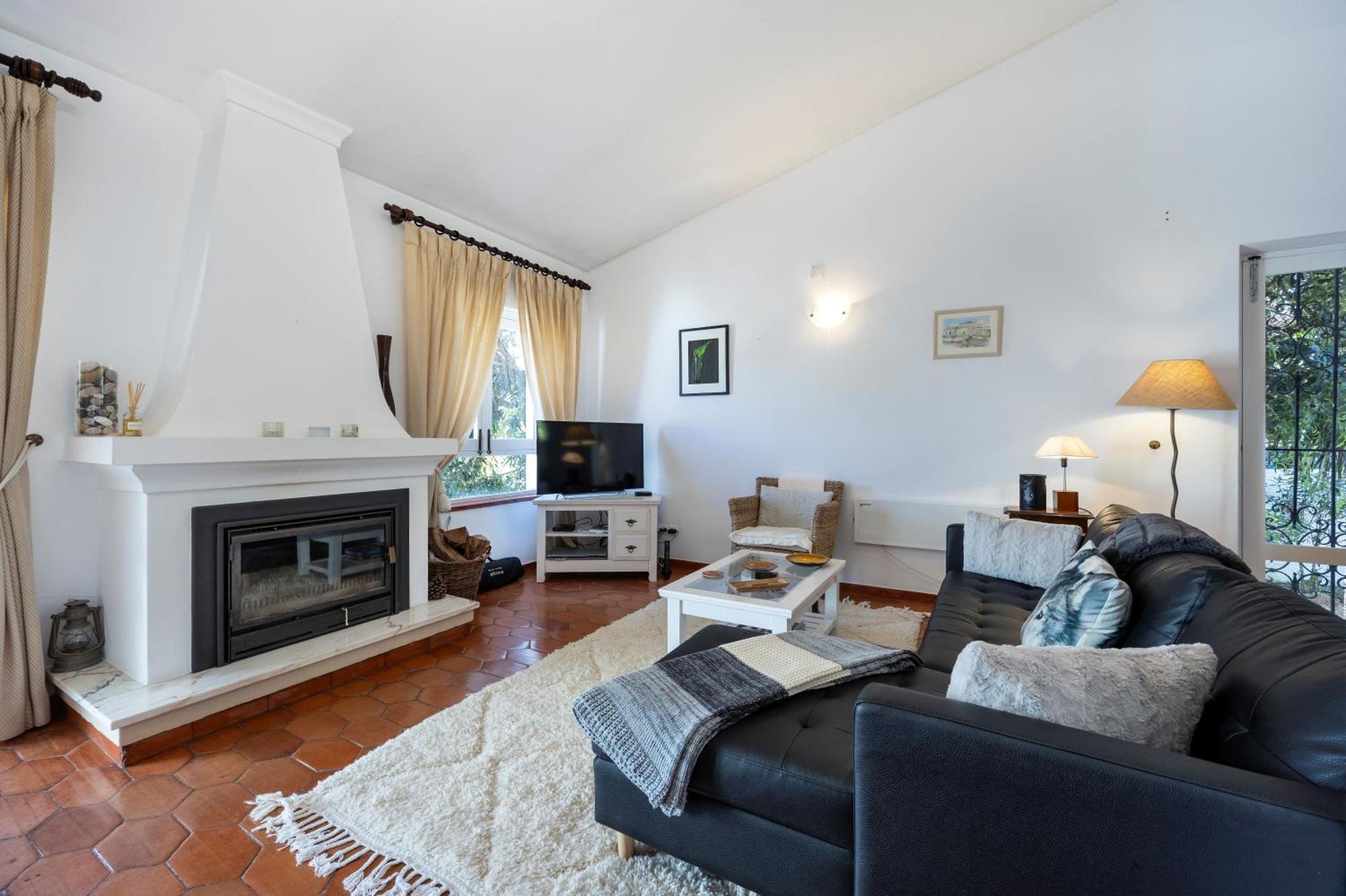 Coolhouses Algarve Luz,3 Bed Townhouse, Lovely Sea View, Walking Distance To Beach, Casa 24 Lbc Holiday home
