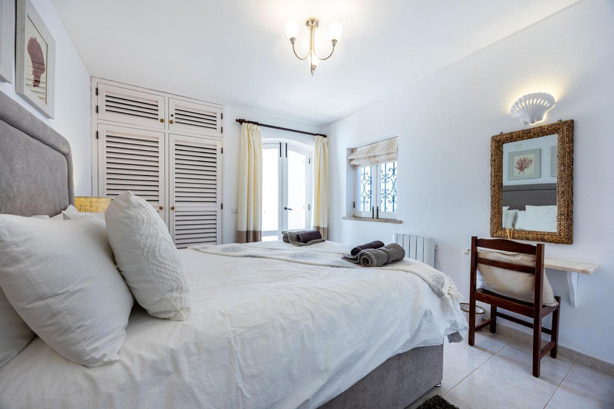 Holiday home Coolhouses Algarve Luz,3 Bed Townhouse, Lovely Sea View, Walking Distance To Beach, Casa 24 Lbc *