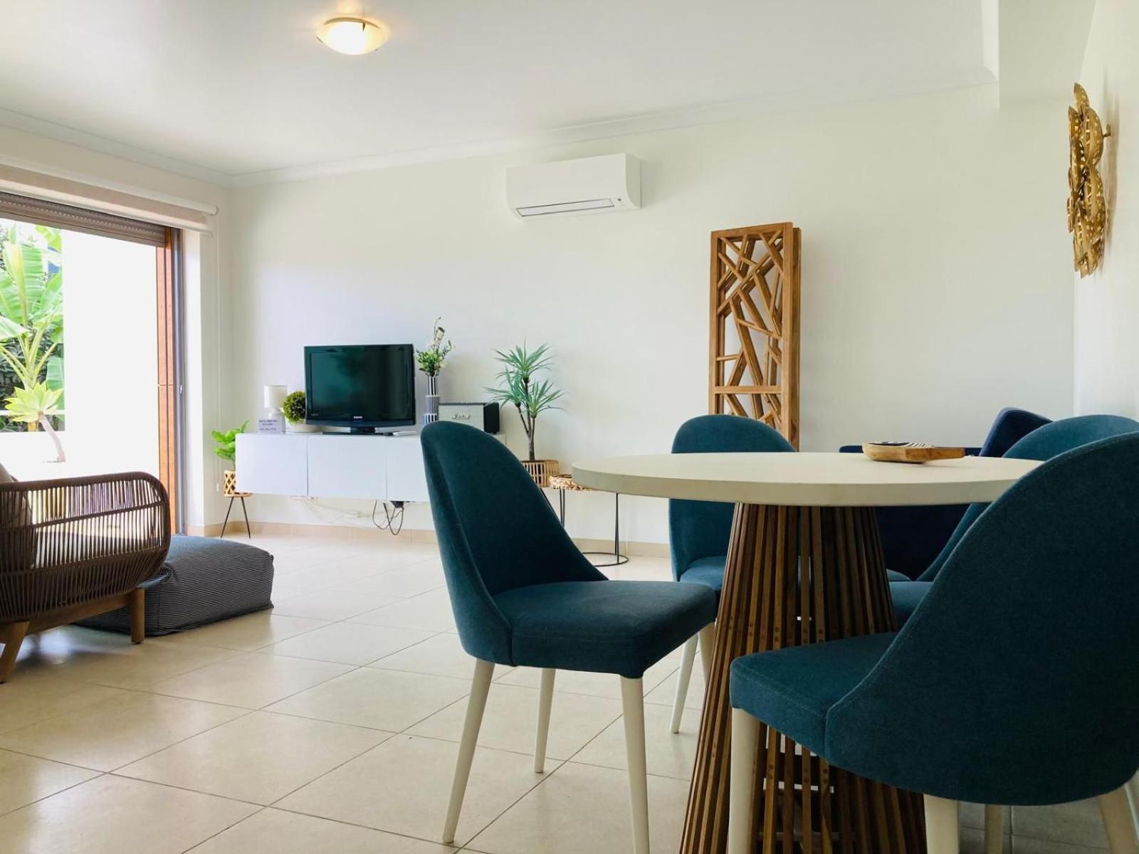 On The Stunning Olhos De Agua Apartment *