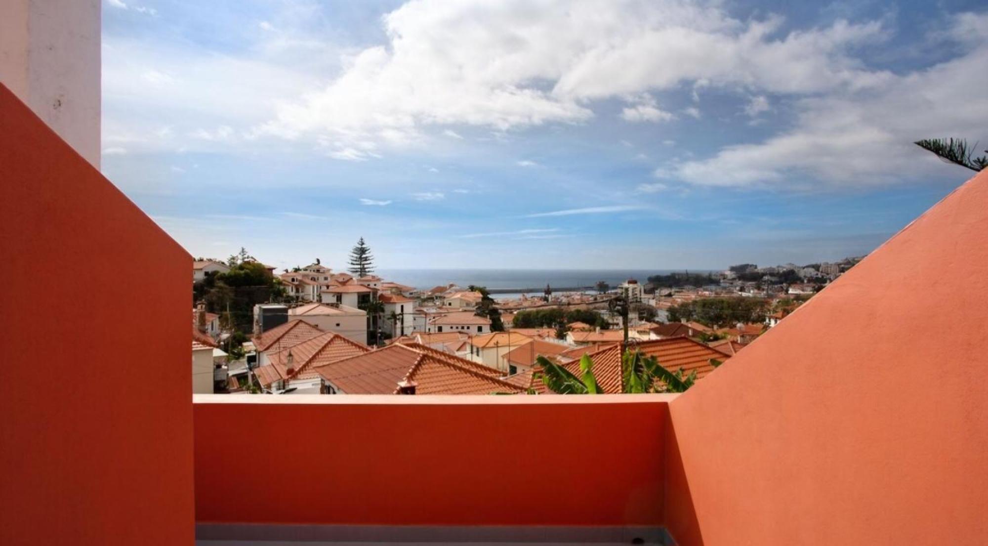 O Farol Do Funchal * Funchal (Madeira)