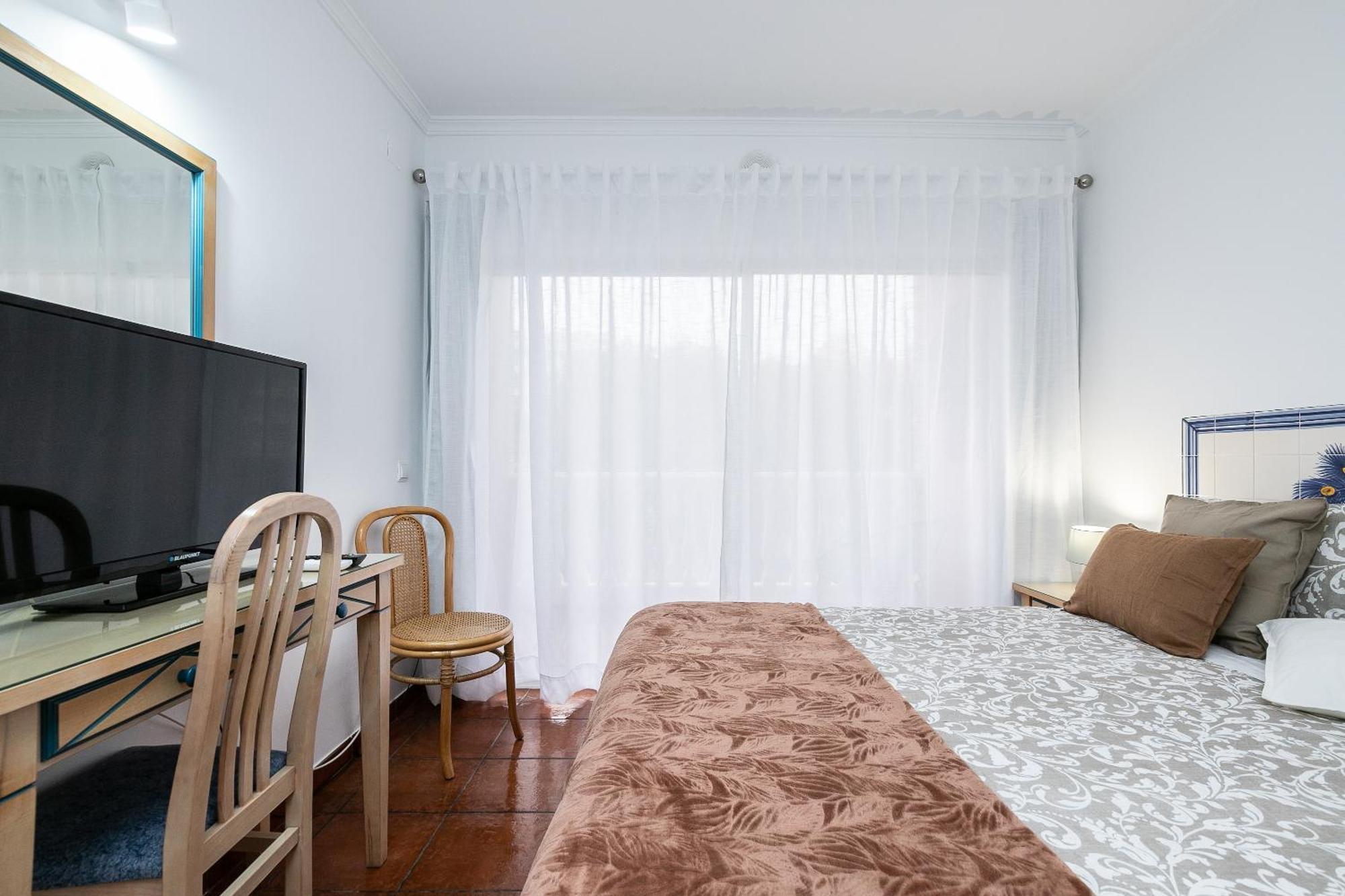 Apartment Parque Dos Reis Apartment *