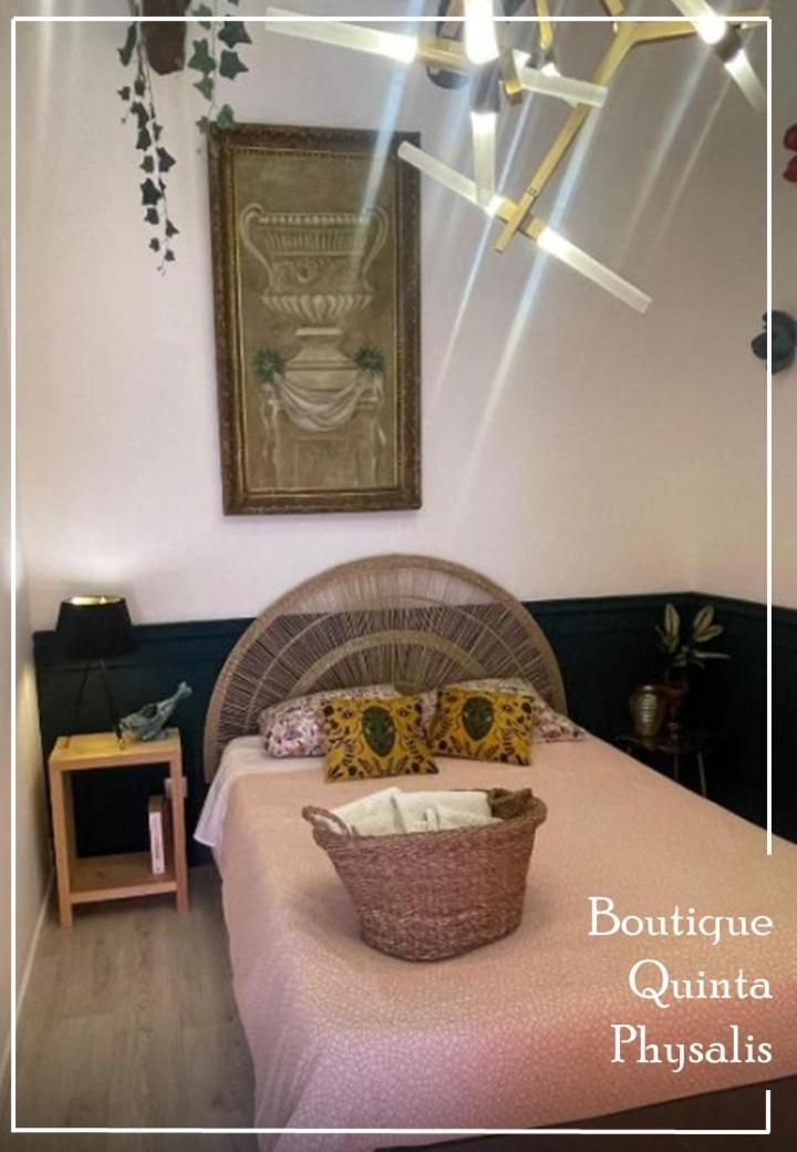 Homestay Boutique Quinta Physalis Fenais da Luz
