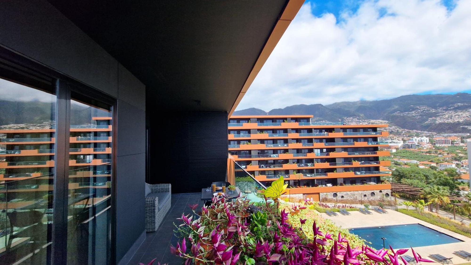 Lux By Lovelystay Apartment *