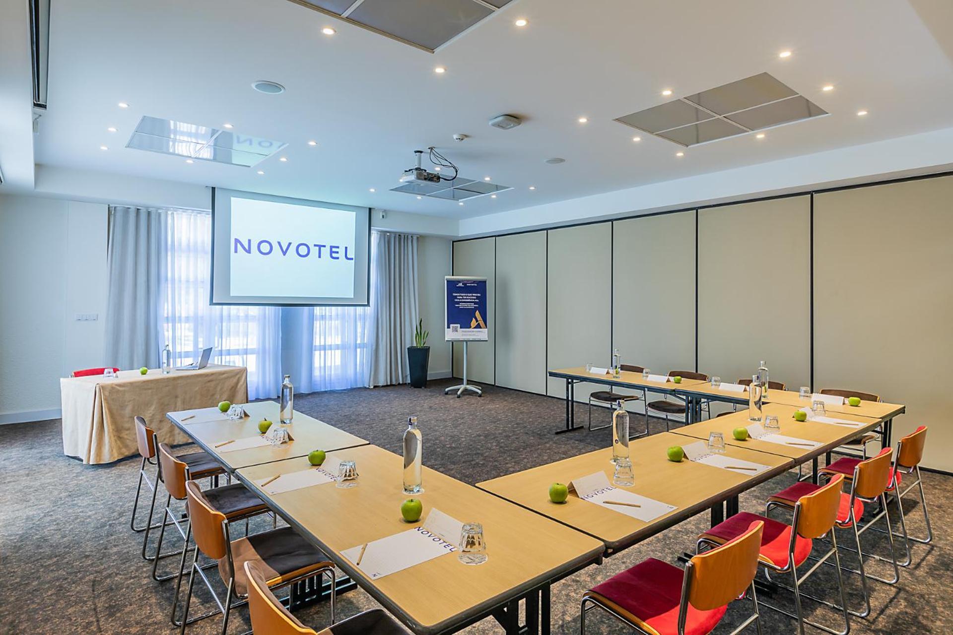 Novotel 4*