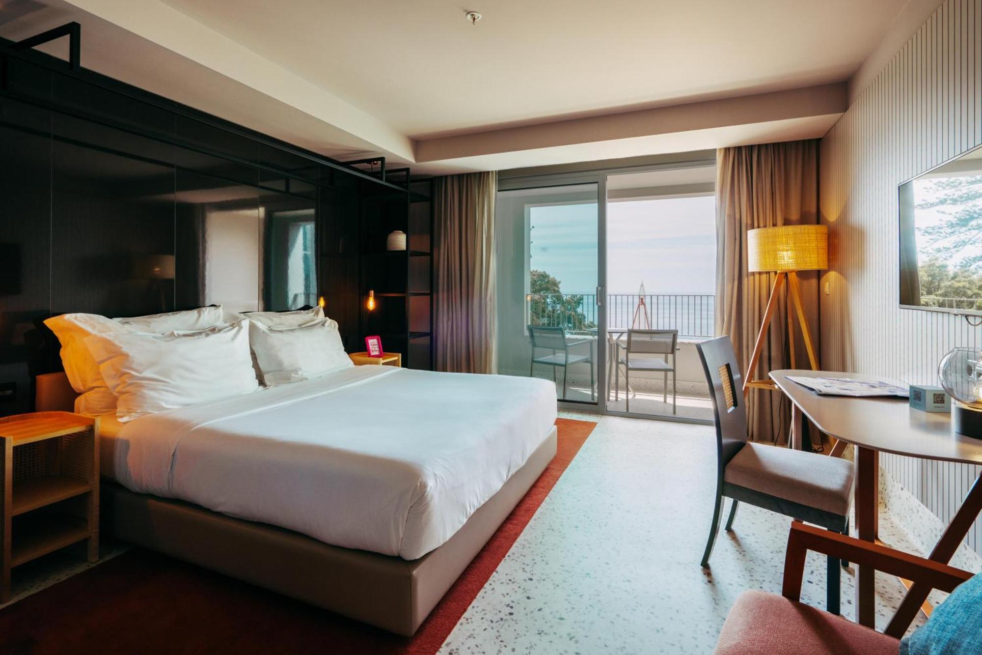 Next - By Savoy Signature Hotel 4*