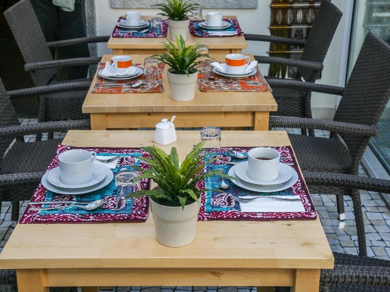 Casa Shanti Niketan Guest house Estoril