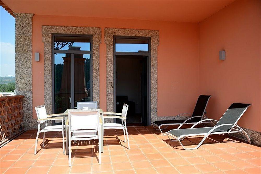 Quinta Da Cruz & 4*