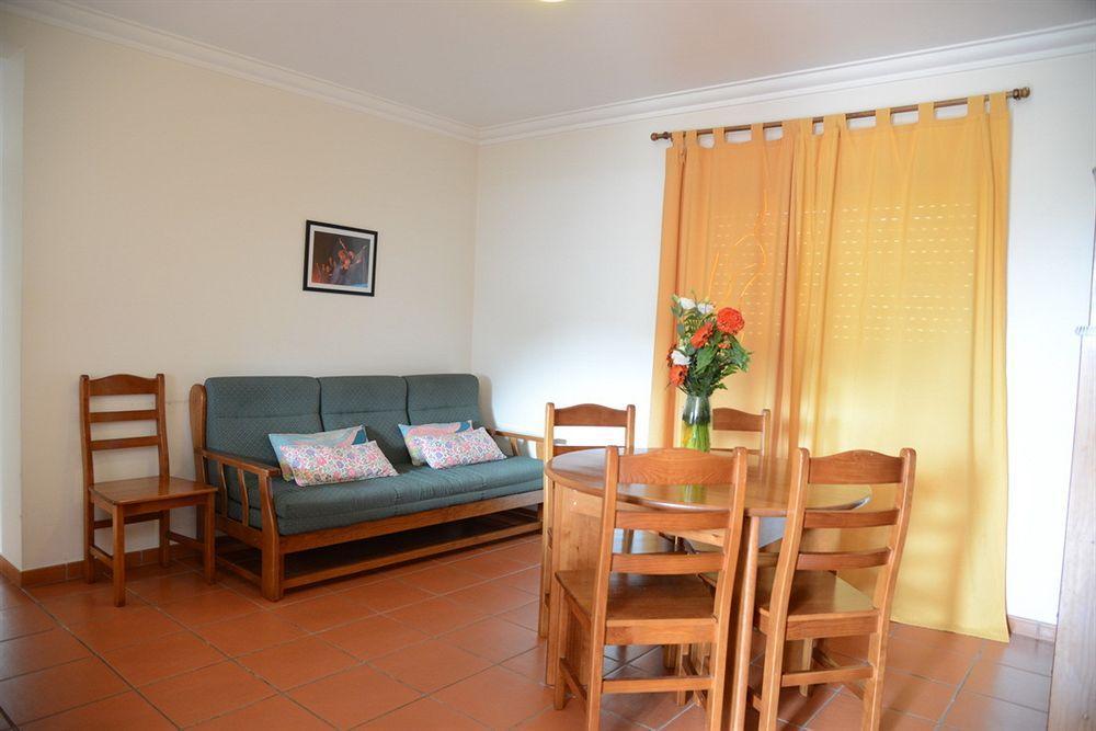 Dom Lourenco Hotel 2*