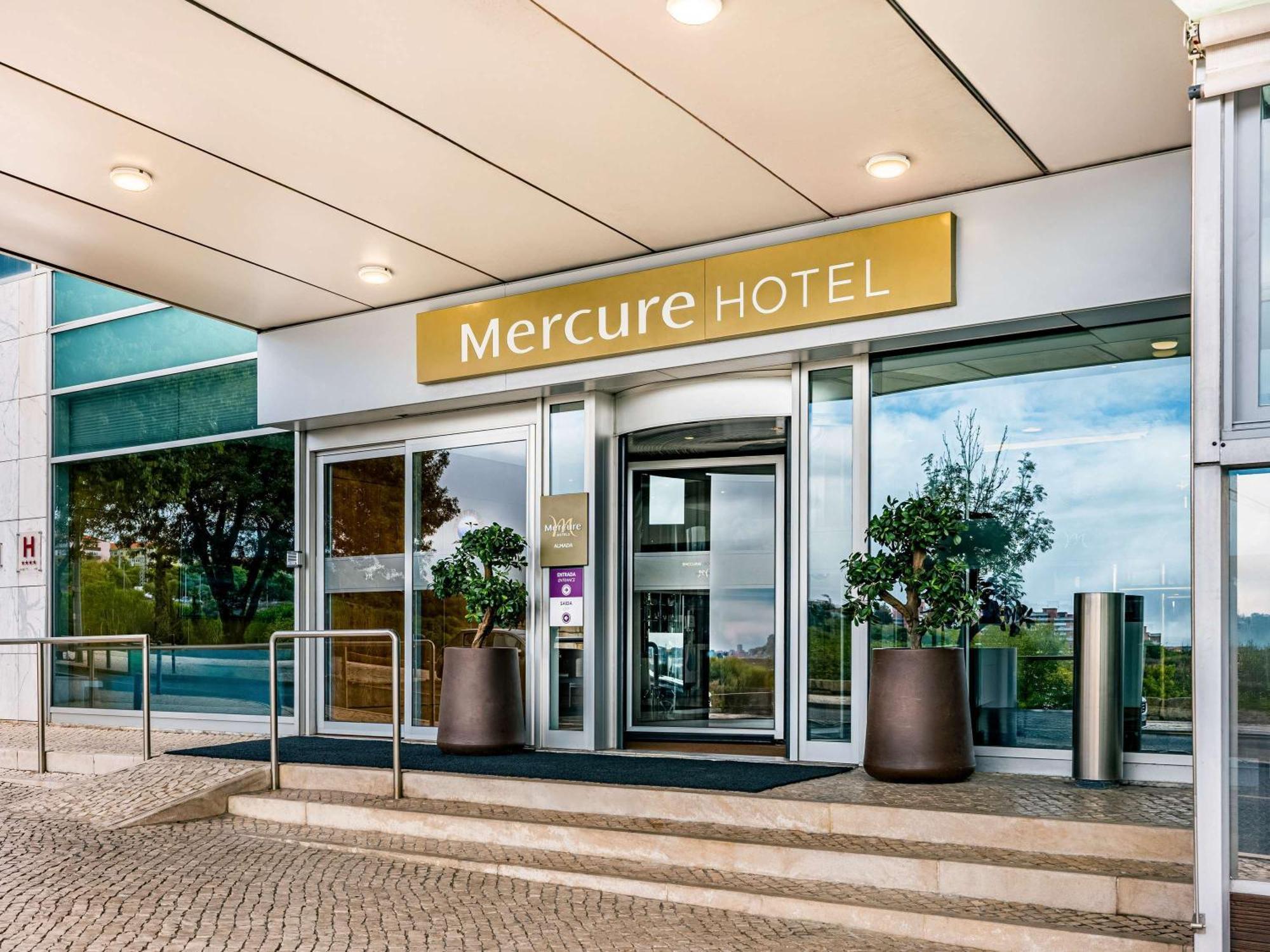 Hotel Mercure Lisboa Almada