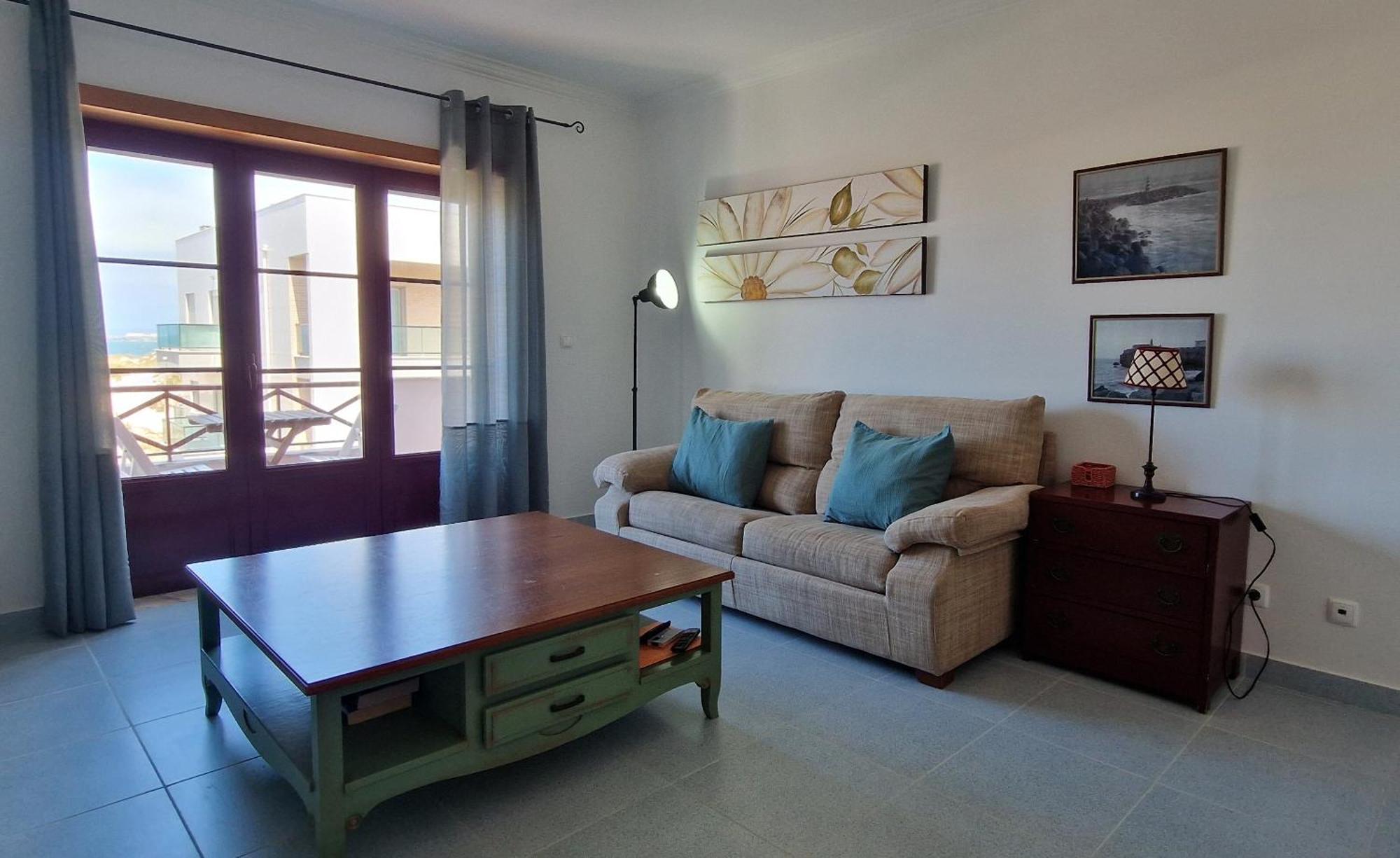 Baleal Holidays - Beach Front Peniche
