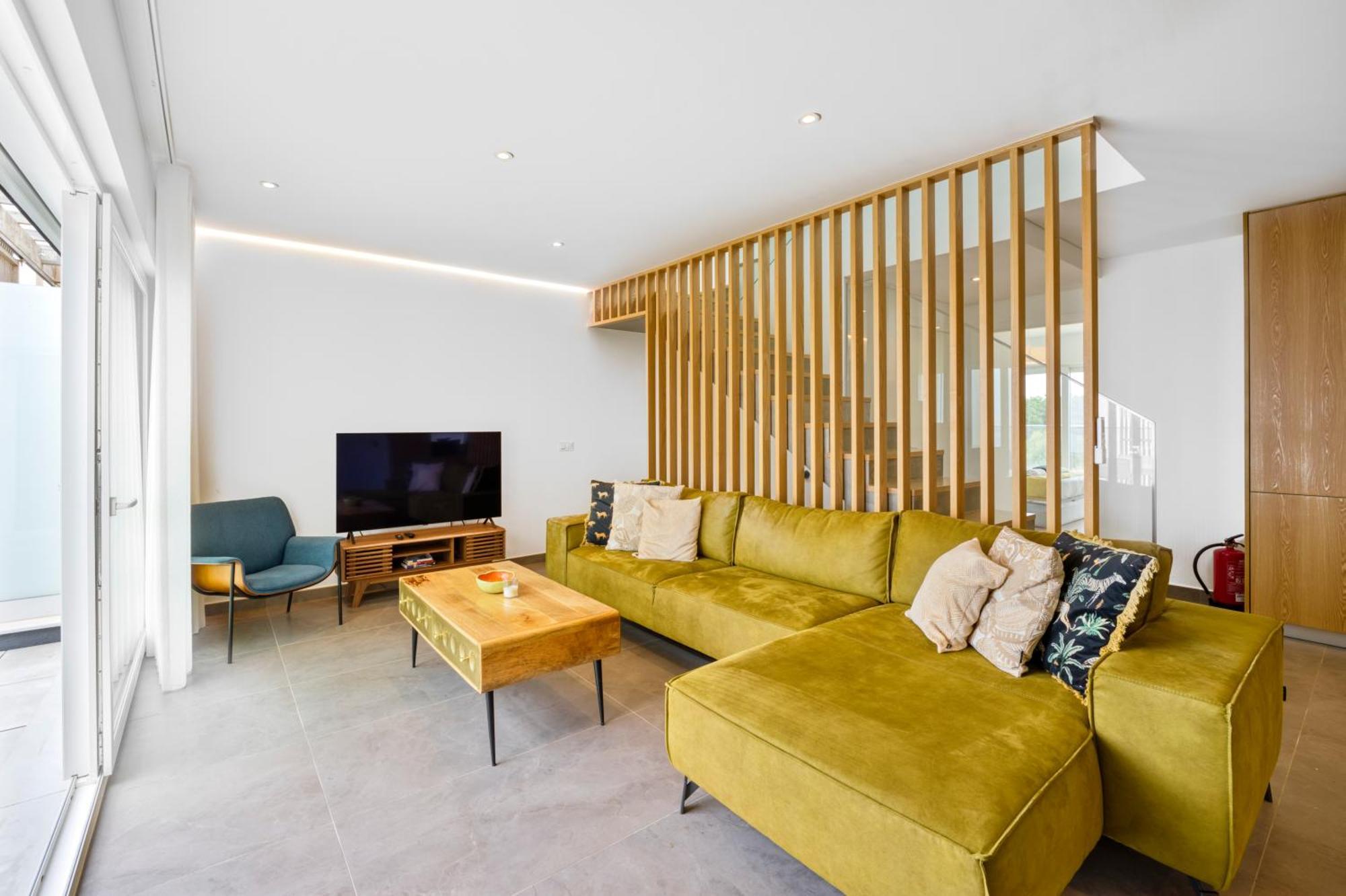 Mar A Vista - With Pool, Gym And Sea Views